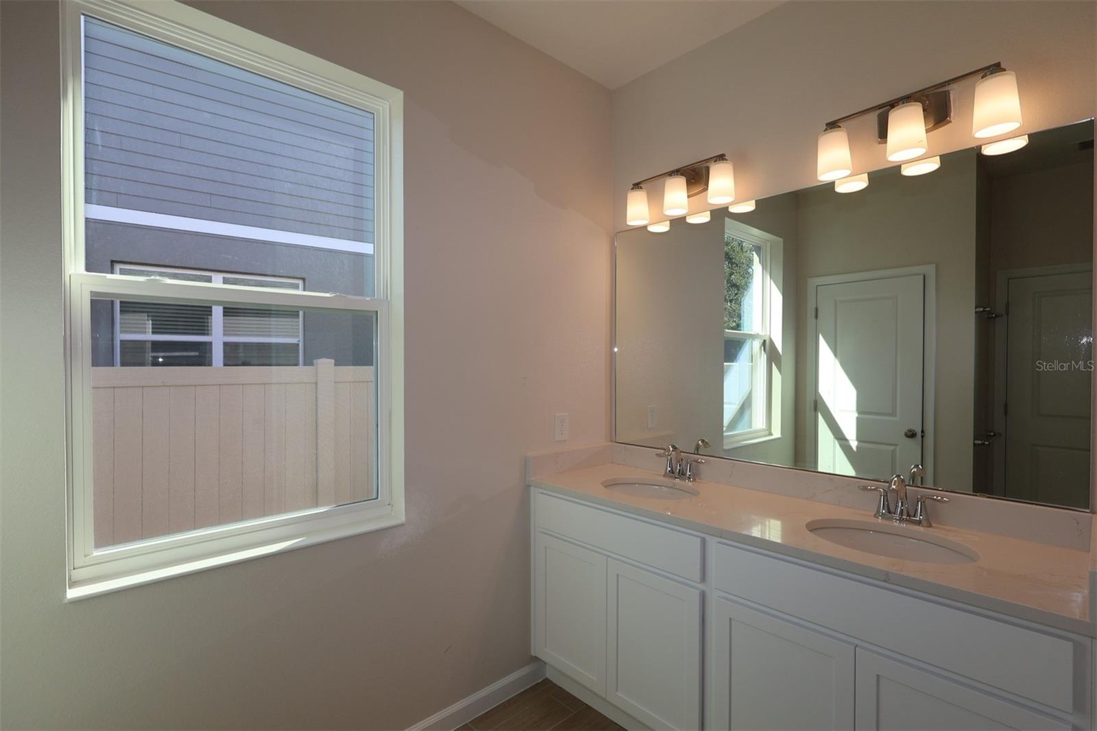 Image 10 of 24 For 6711 Yellow Warbler Bend