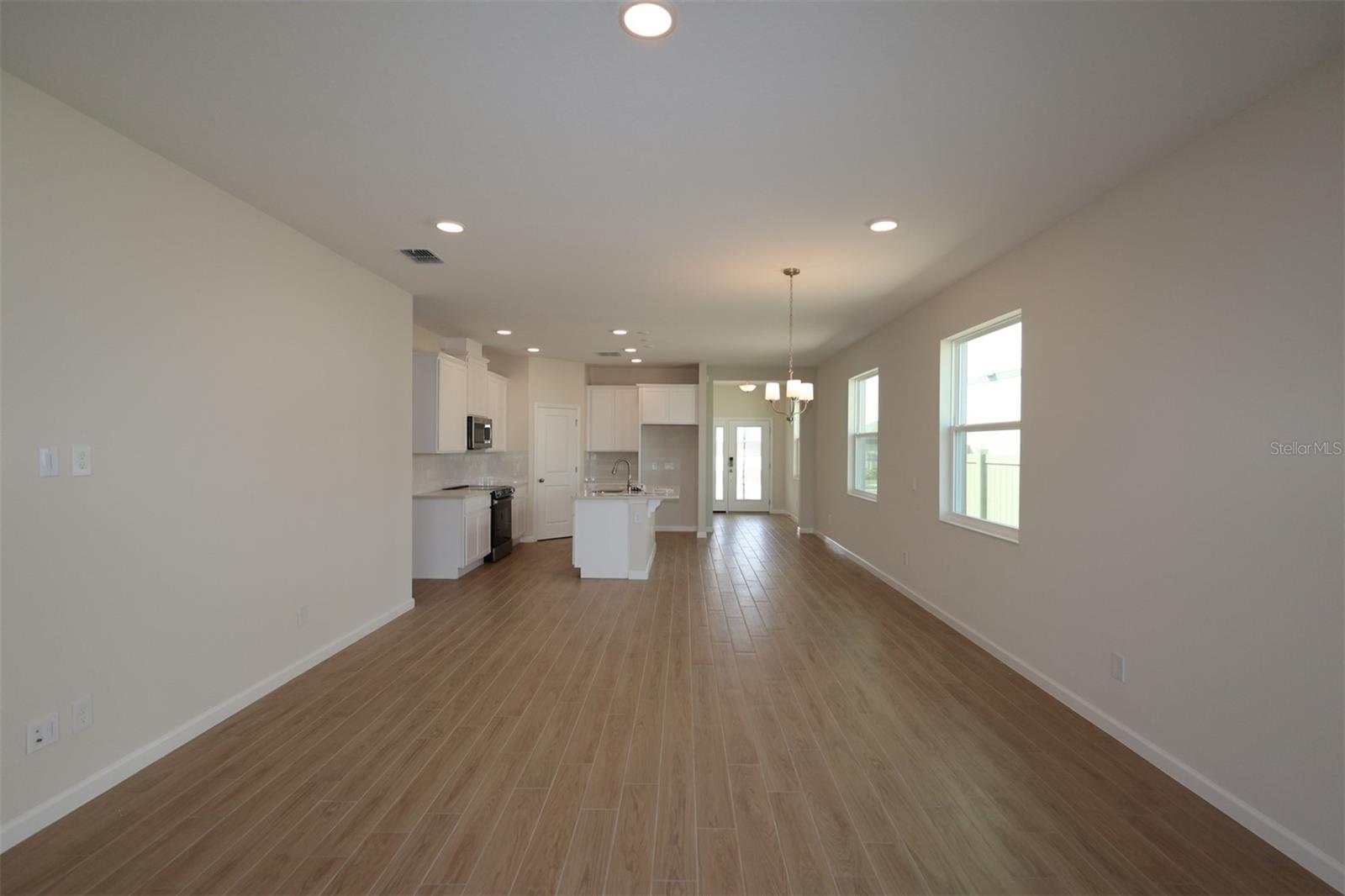 Image 6 of 24 For 6711 Yellow Warbler Bend