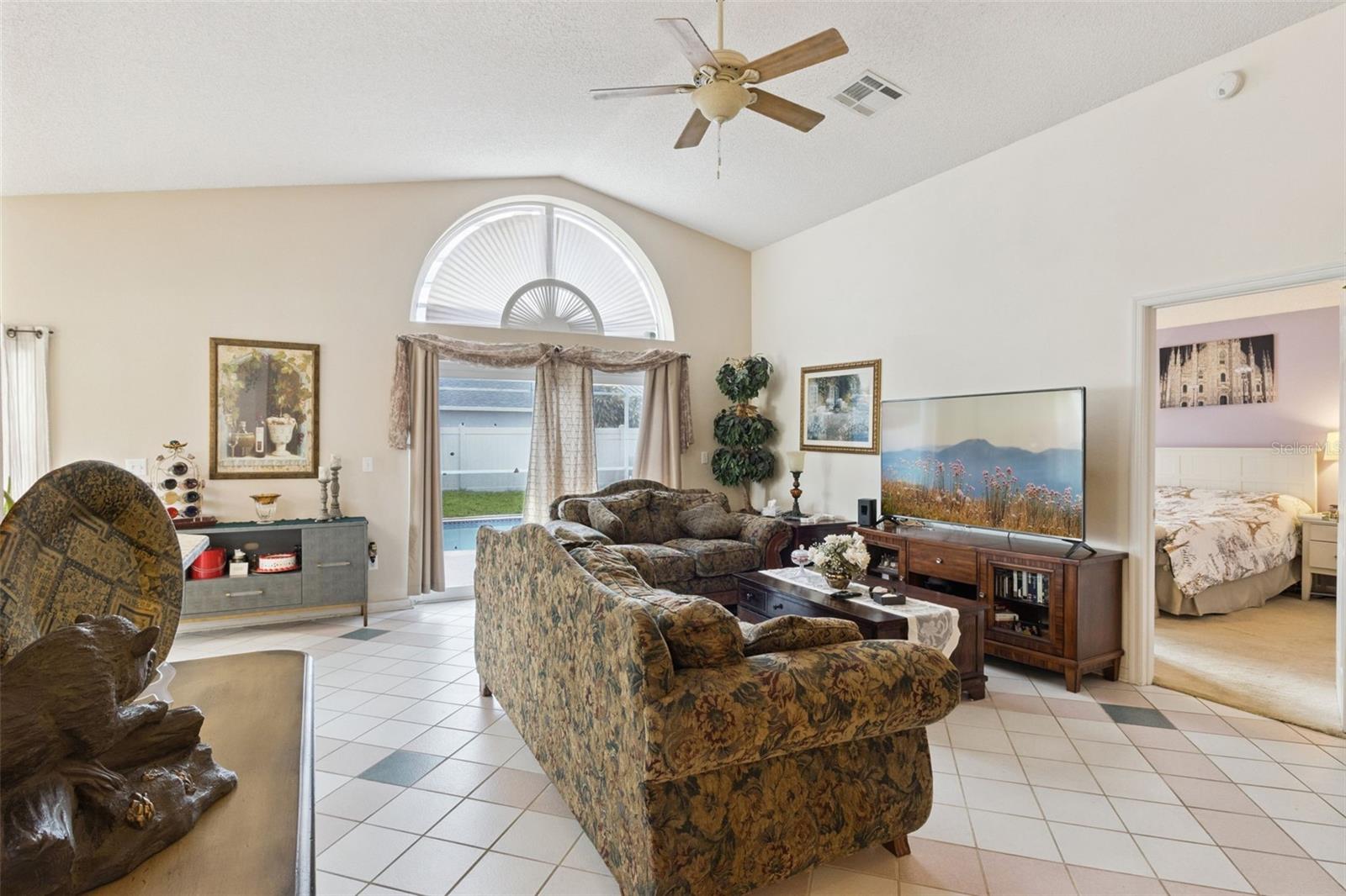 Image 9 of 33 For 2955 Pembridge Street