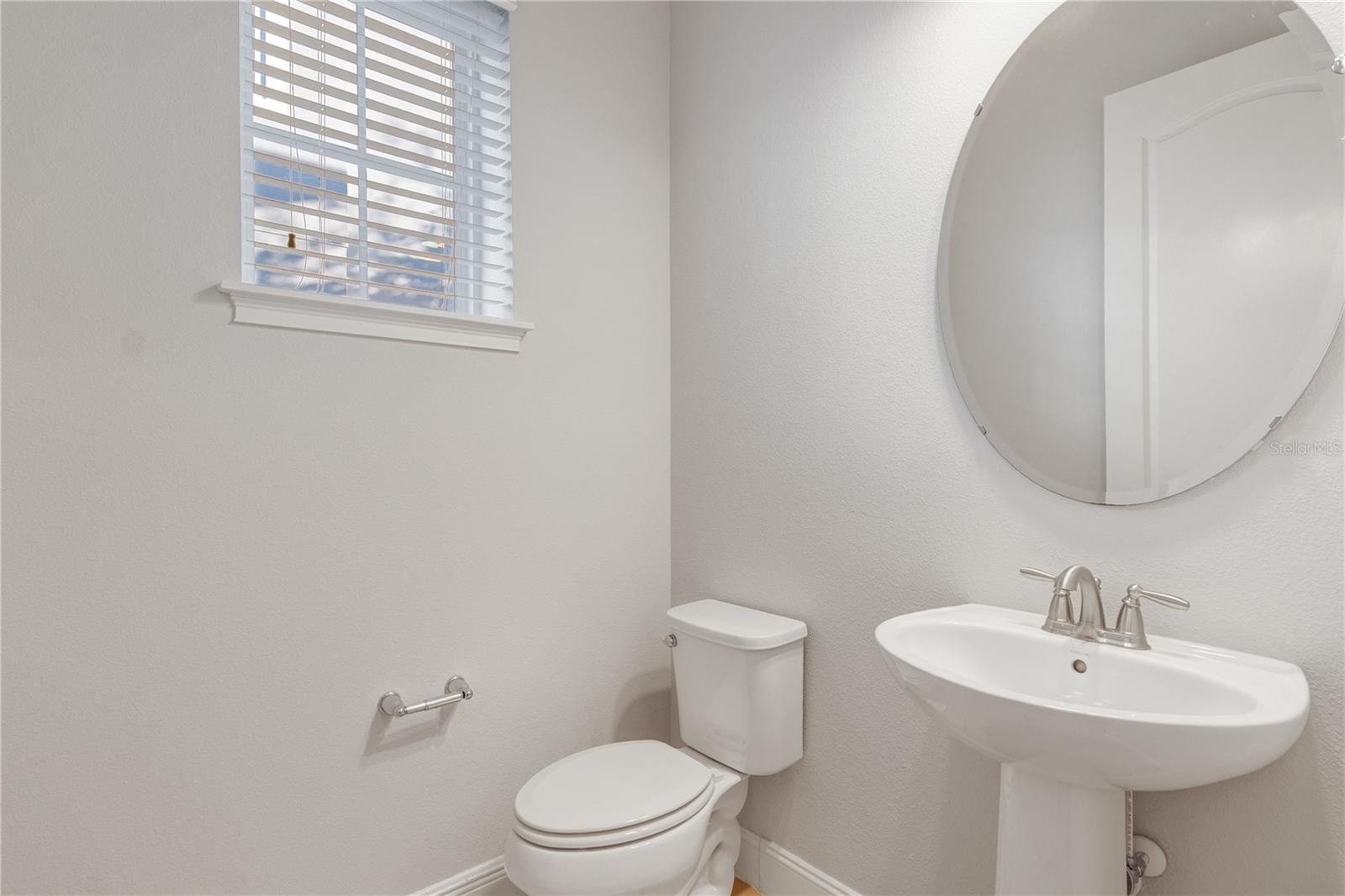 Image 10 of 30 For 8164 Upper Perse Circle