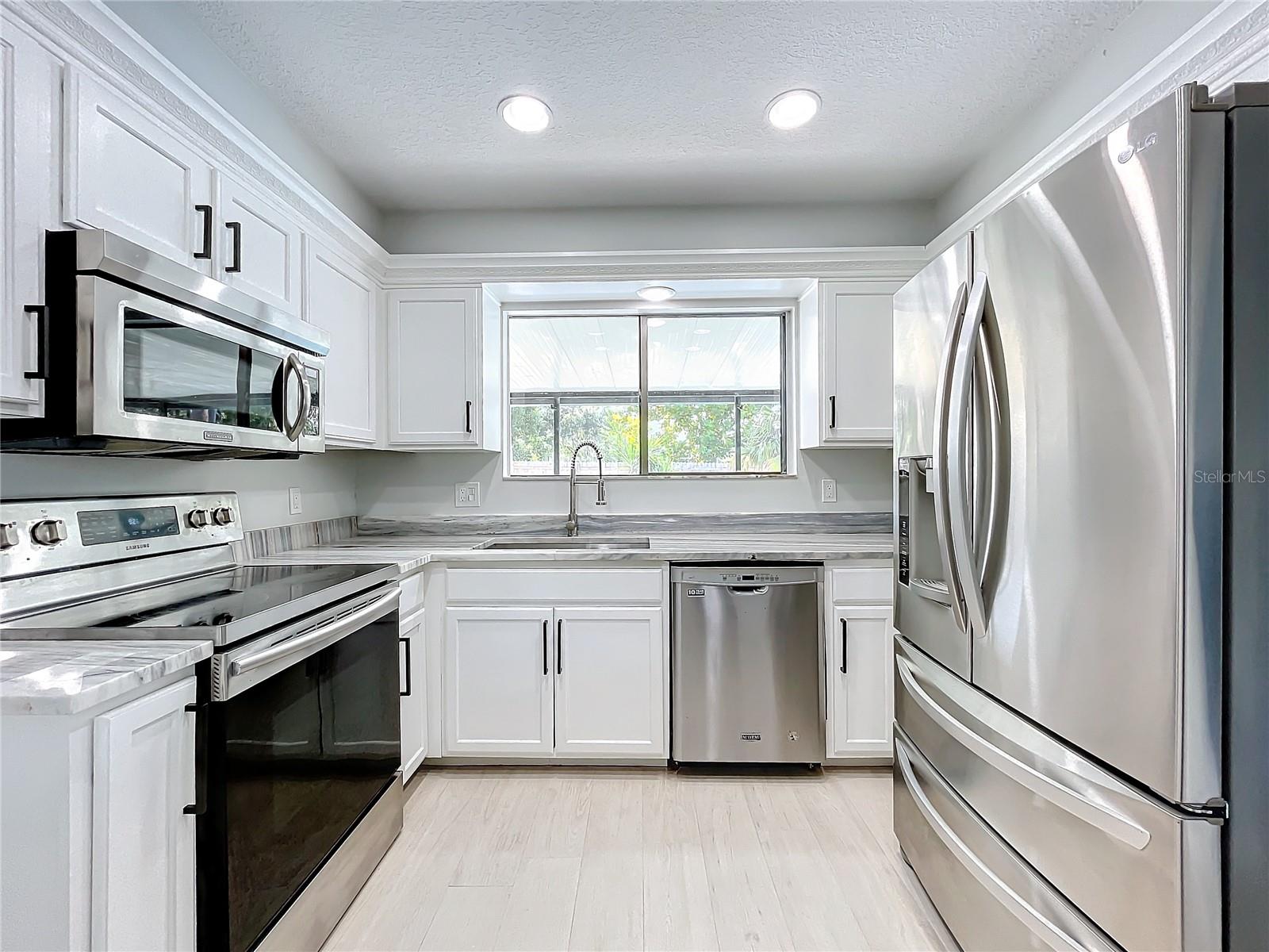 Image 35 of 80 For 1040 Waverly Drive