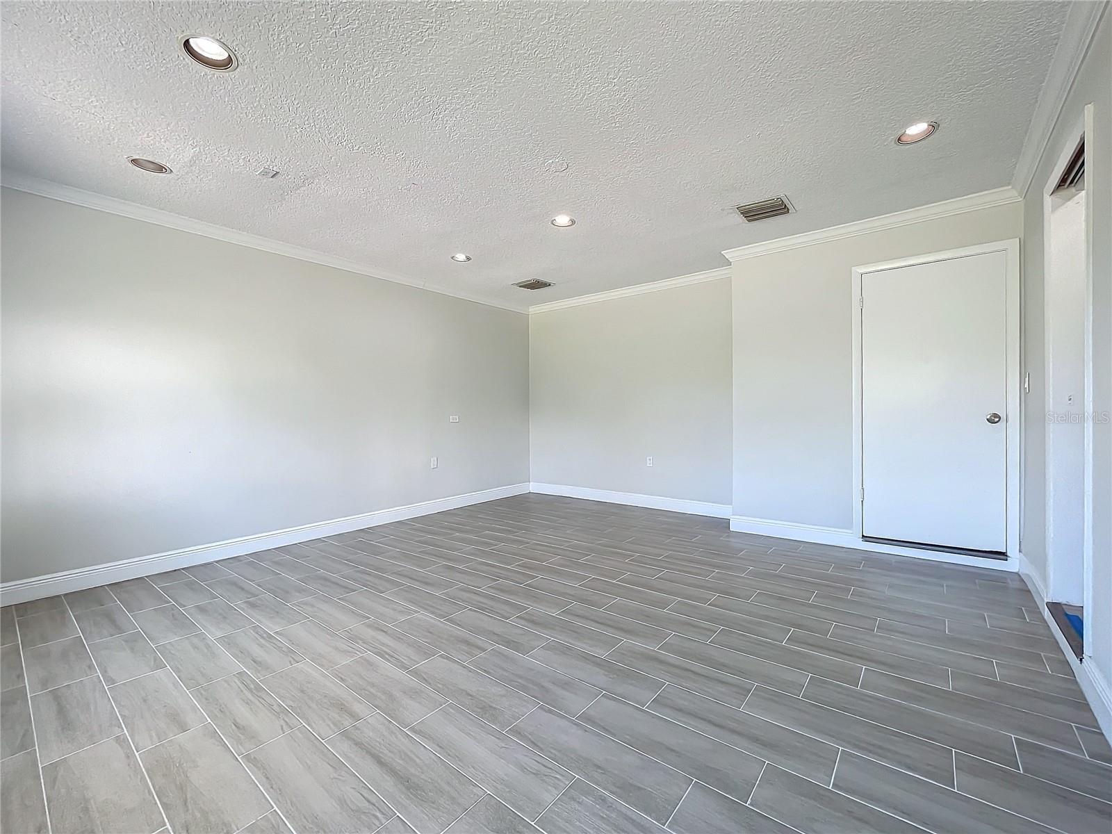 Image 62 of 80 For 1040 Waverly Drive