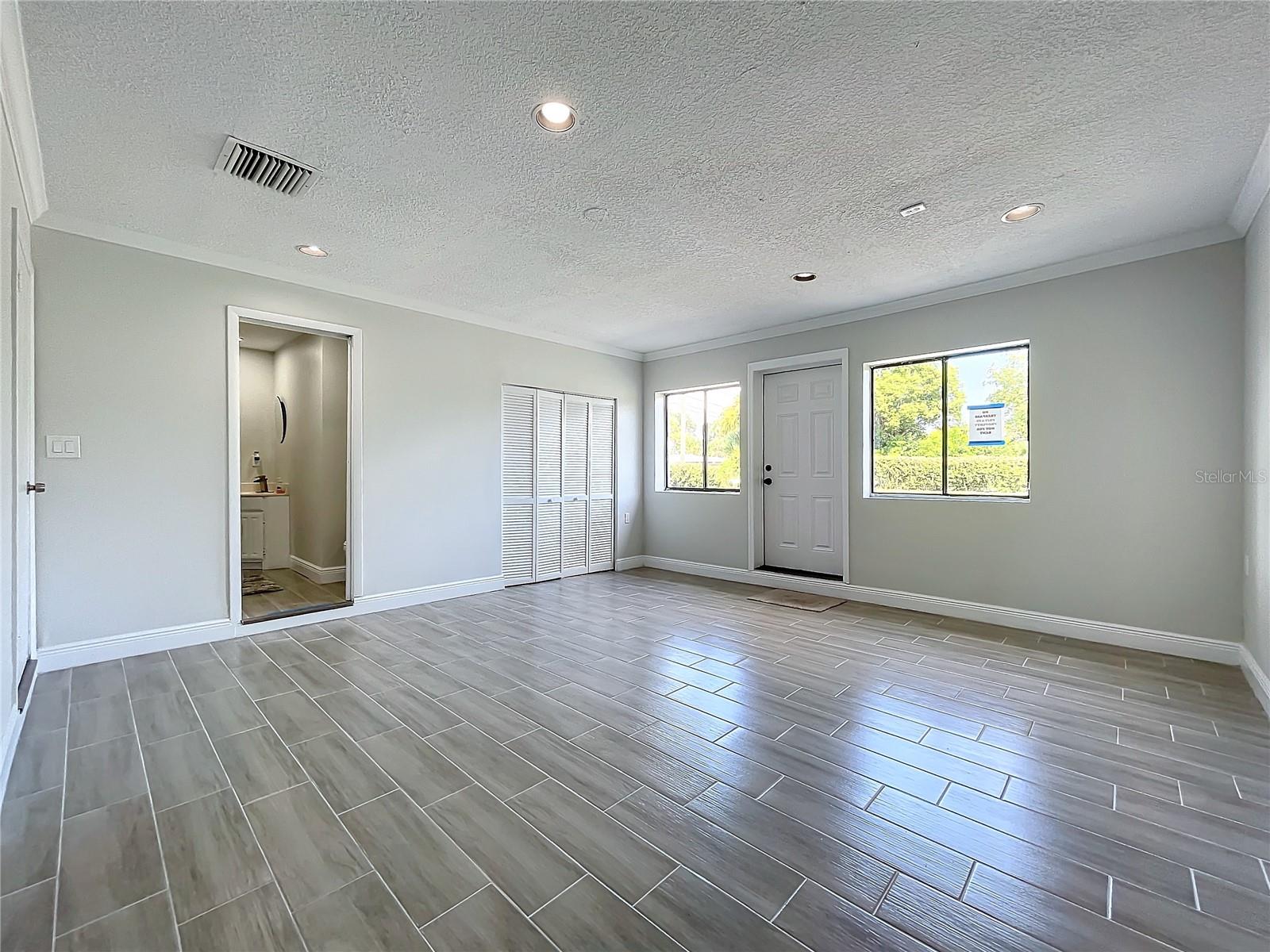 Image 64 of 80 For 1040 Waverly Drive