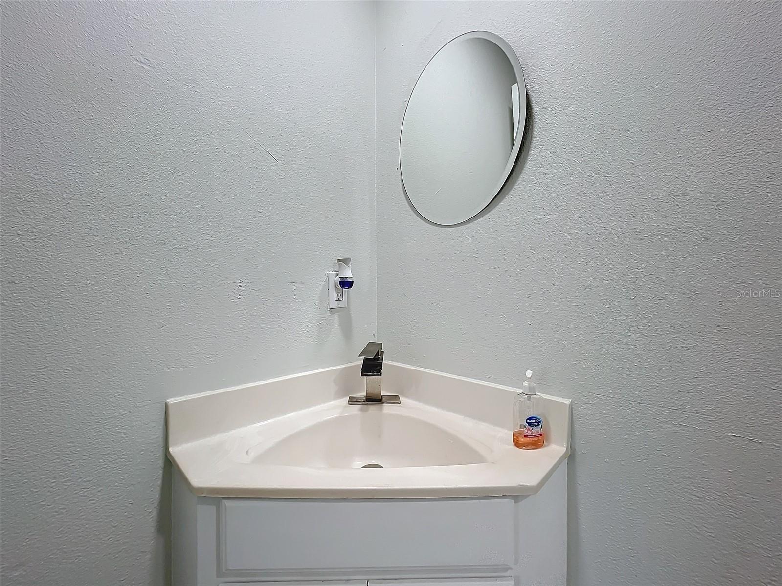 Image 66 of 80 For 1040 Waverly Drive