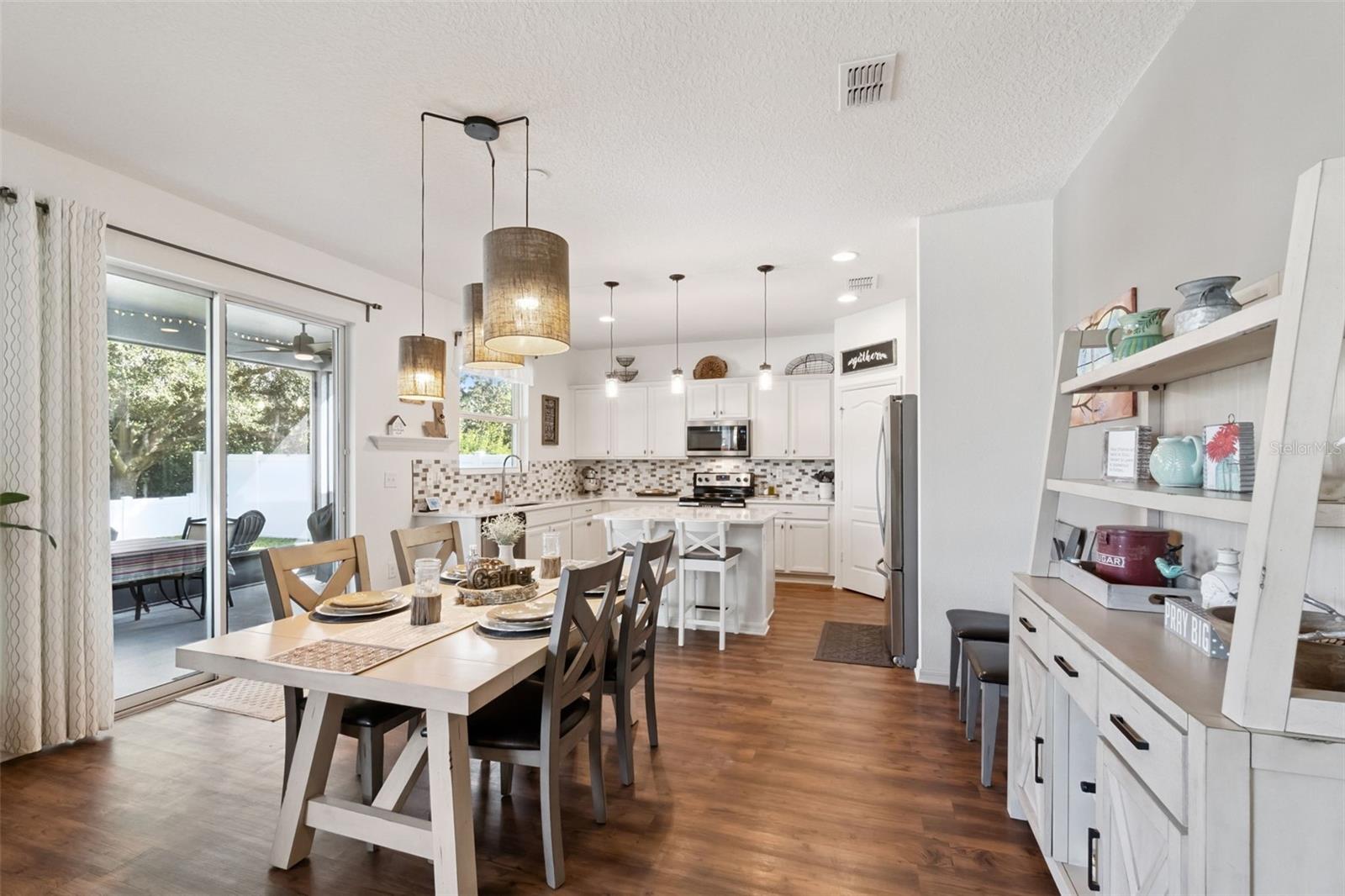 Image 9 of 28 For 2813 Shelburne Way