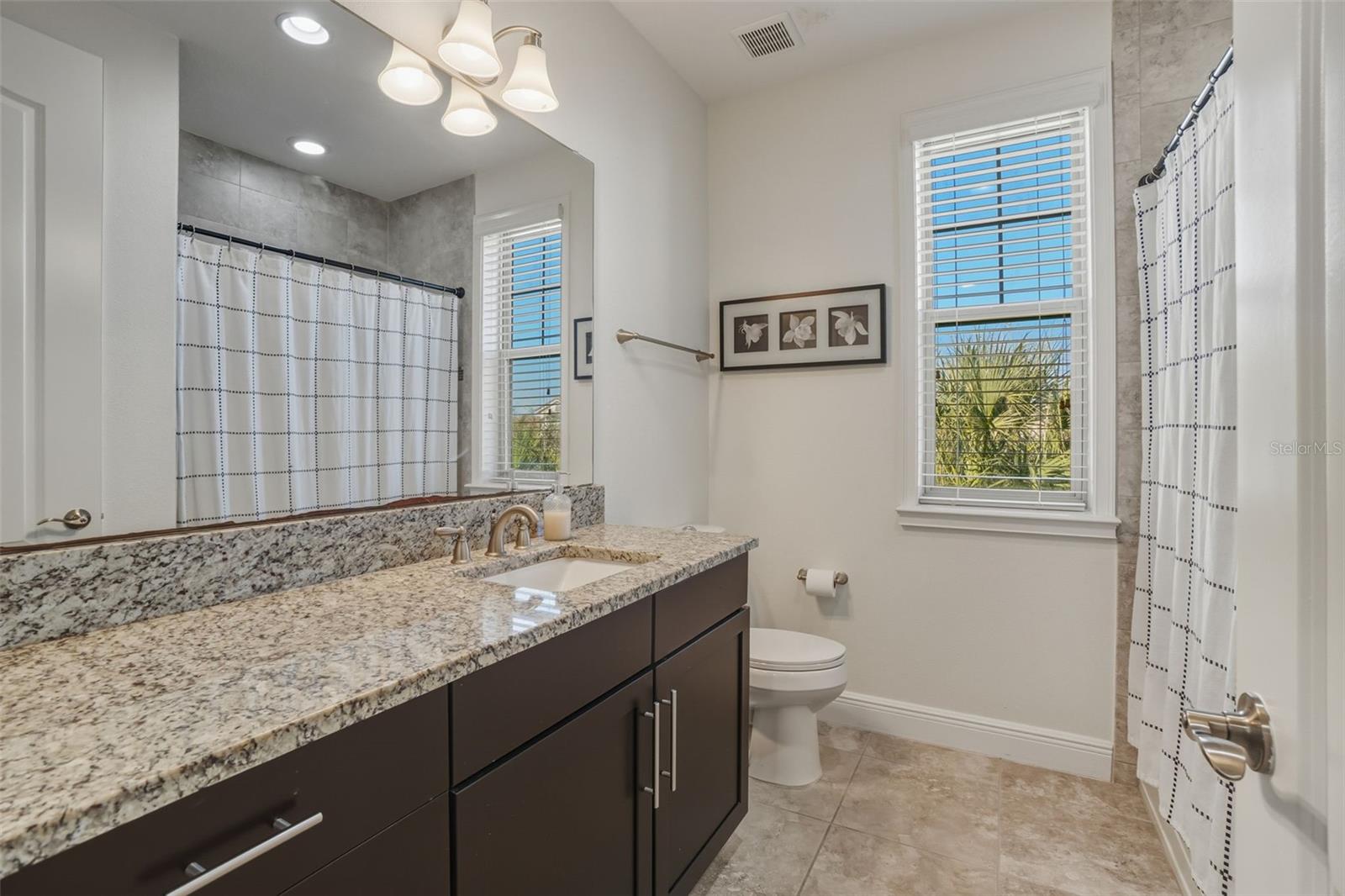 Image 16 of 30 For 13987 Tarvin Street