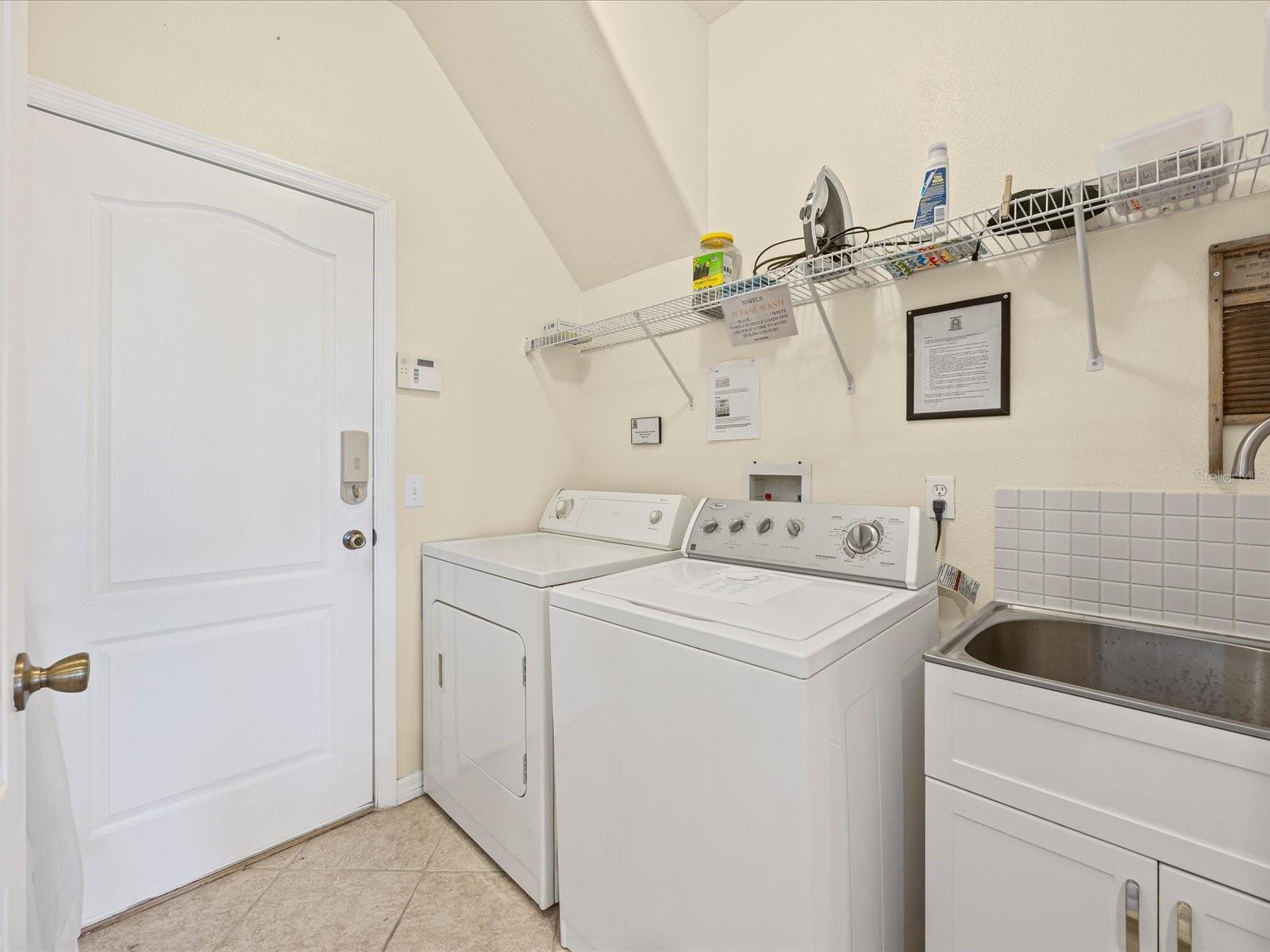 Image 32 of 41 For 407 Grand Reserve Drive