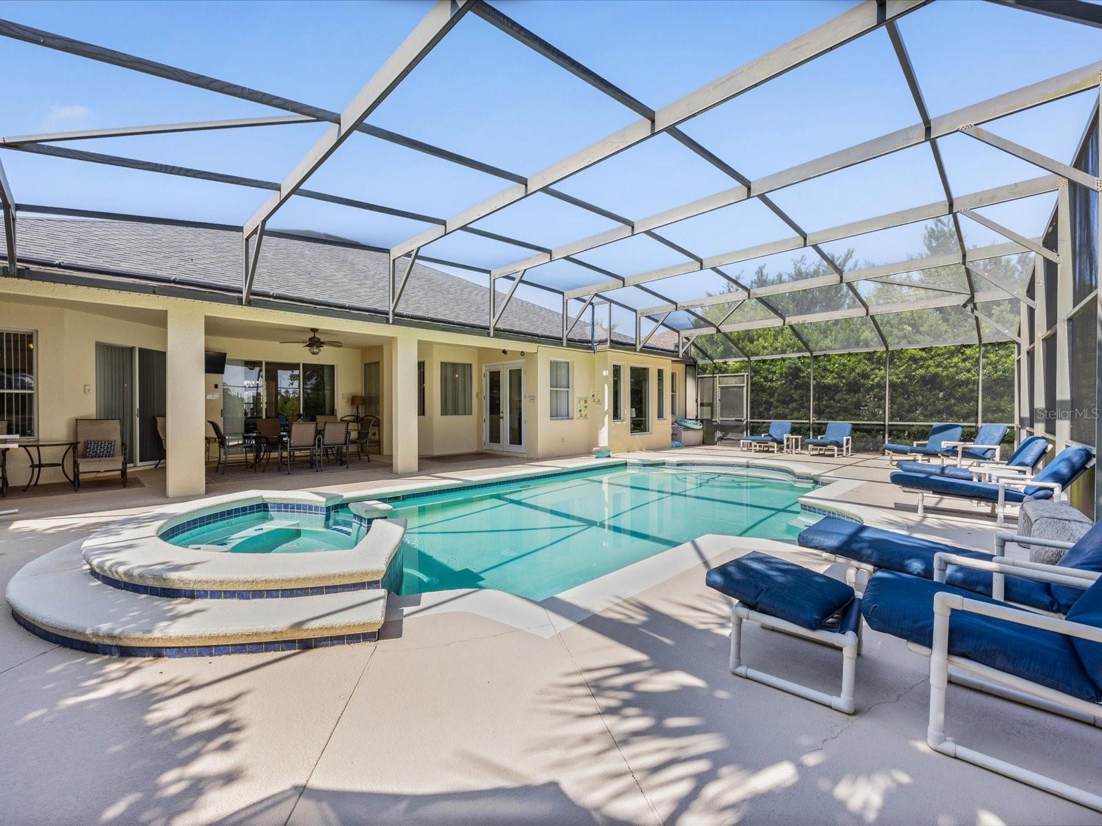 Image 36 of 41 For 407 Grand Reserve Drive