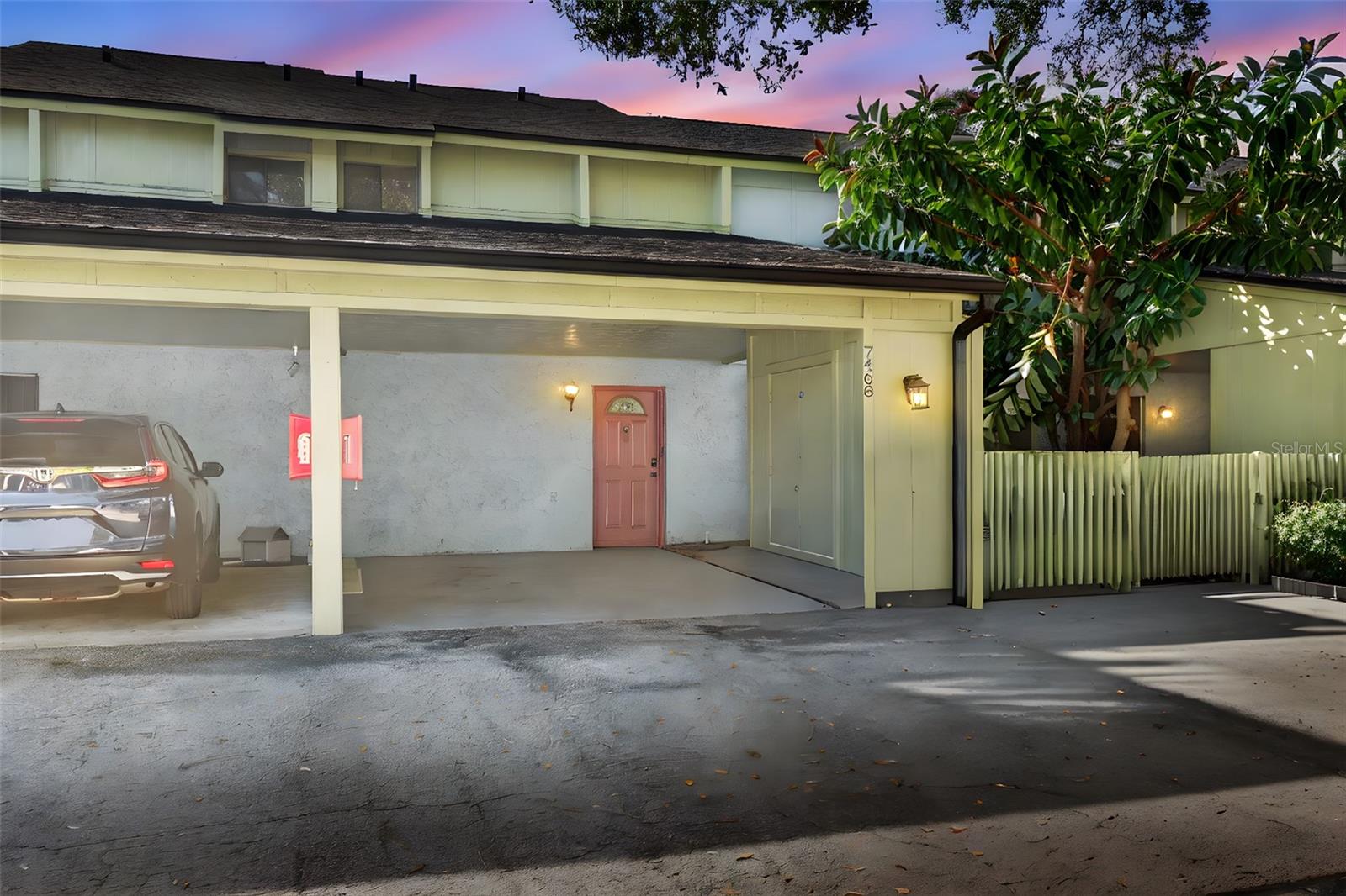 Image 3 of 49 For 7468 Canford Court 24