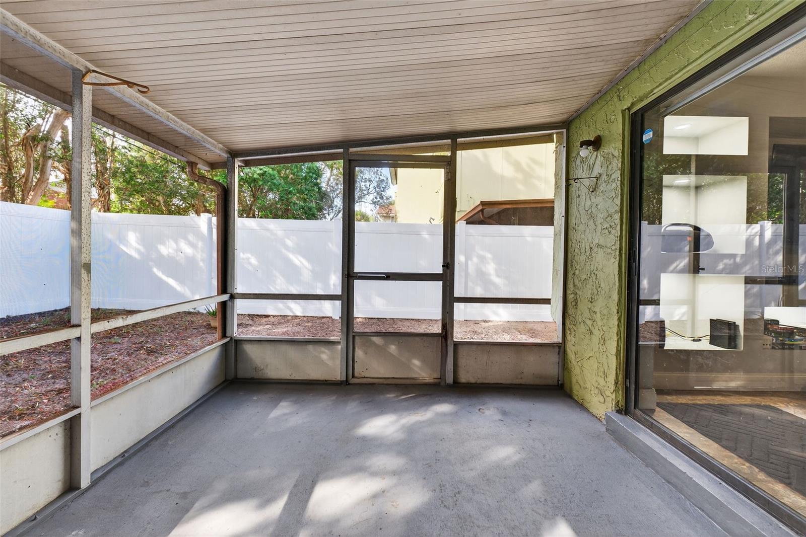 Image 41 of 49 For 7468 Canford Court 24