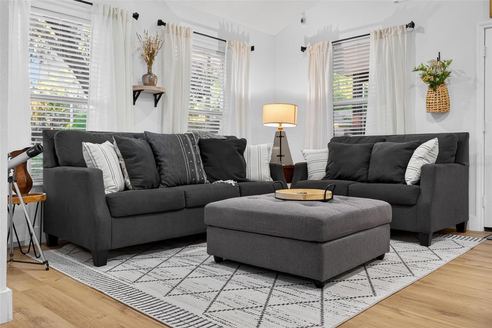 Image 11 of 77 For 1503 Granite State Court