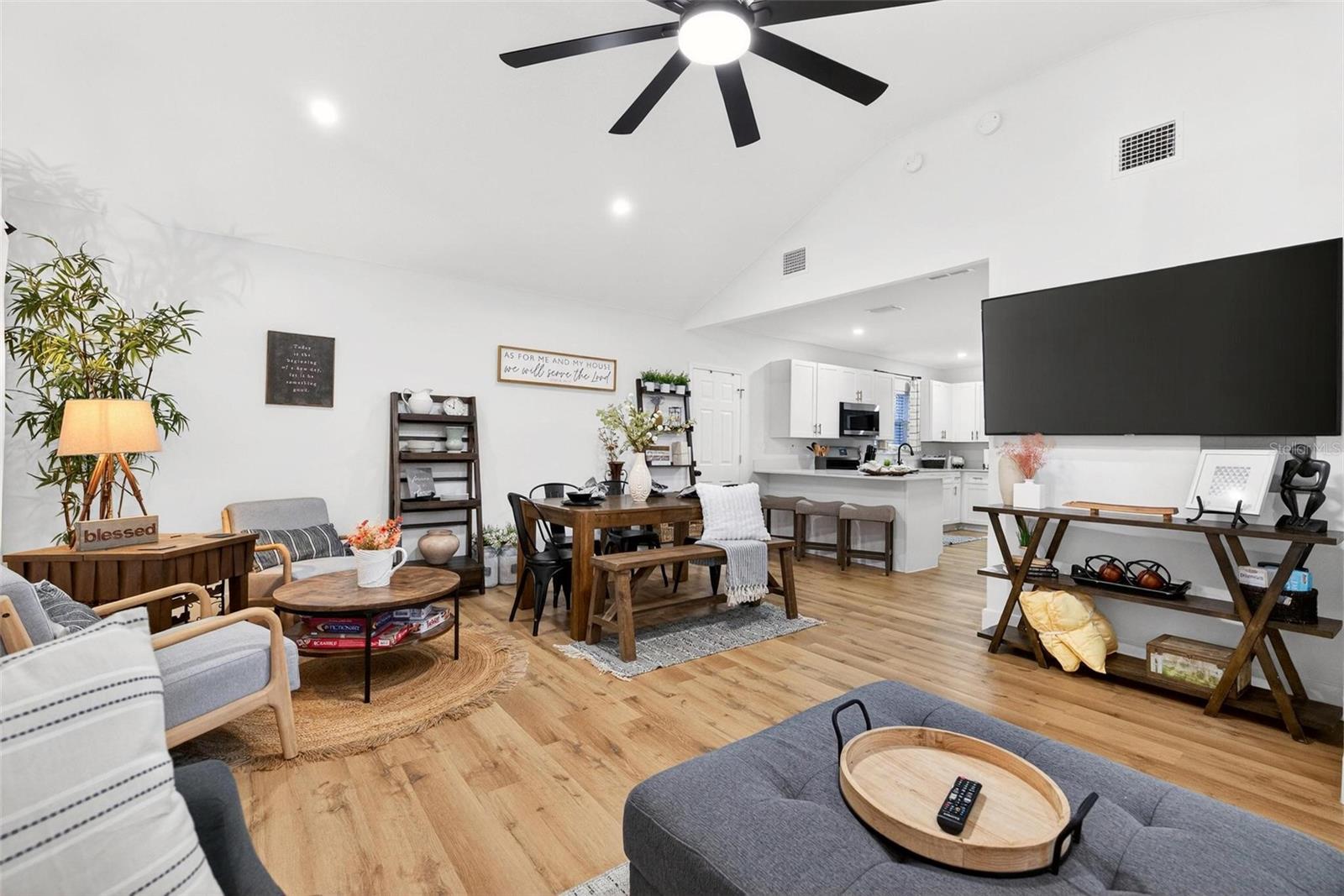 Image 15 of 77 For 1503 Granite State Court