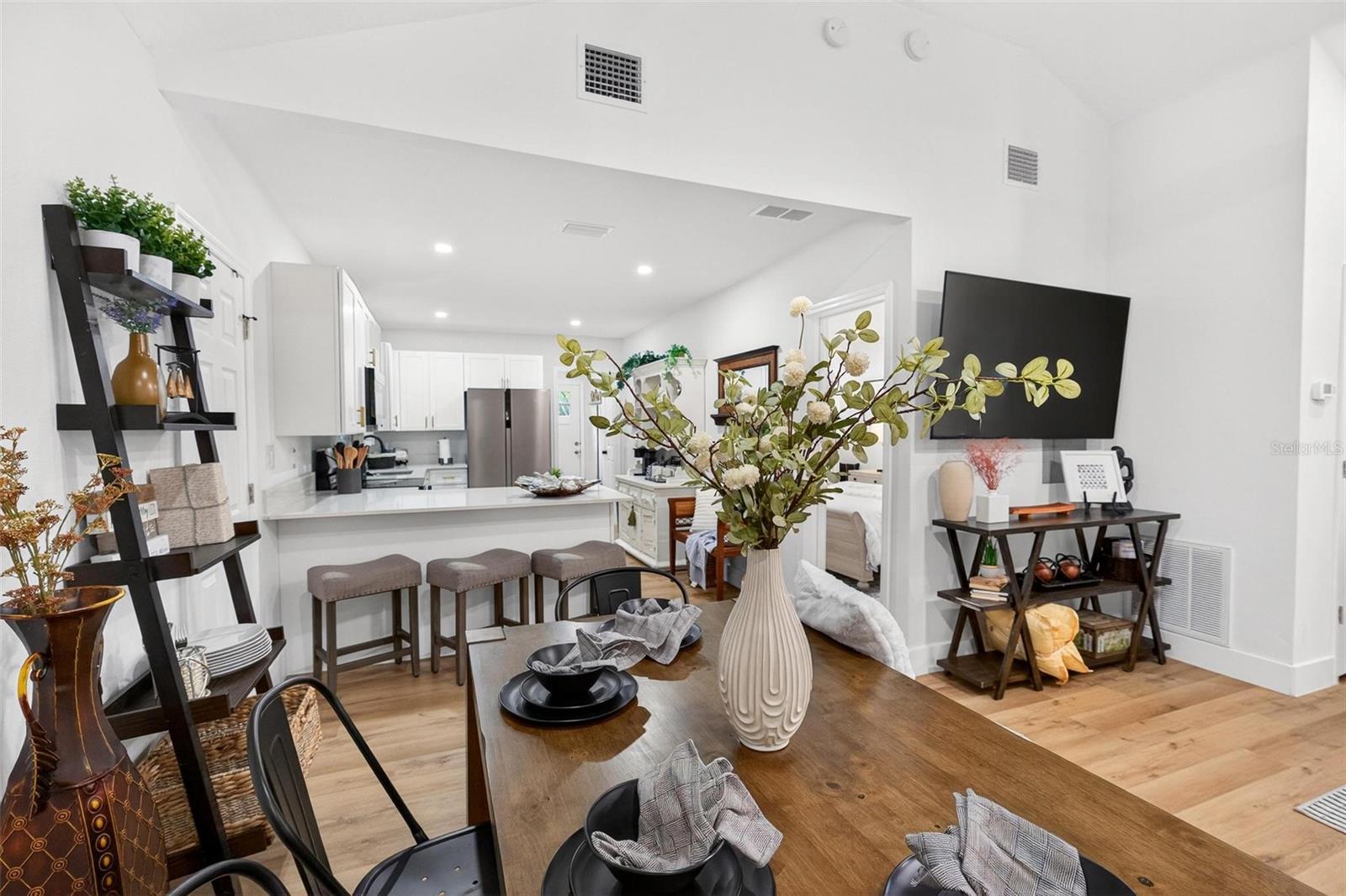 Image 18 of 77 For 1503 Granite State Court