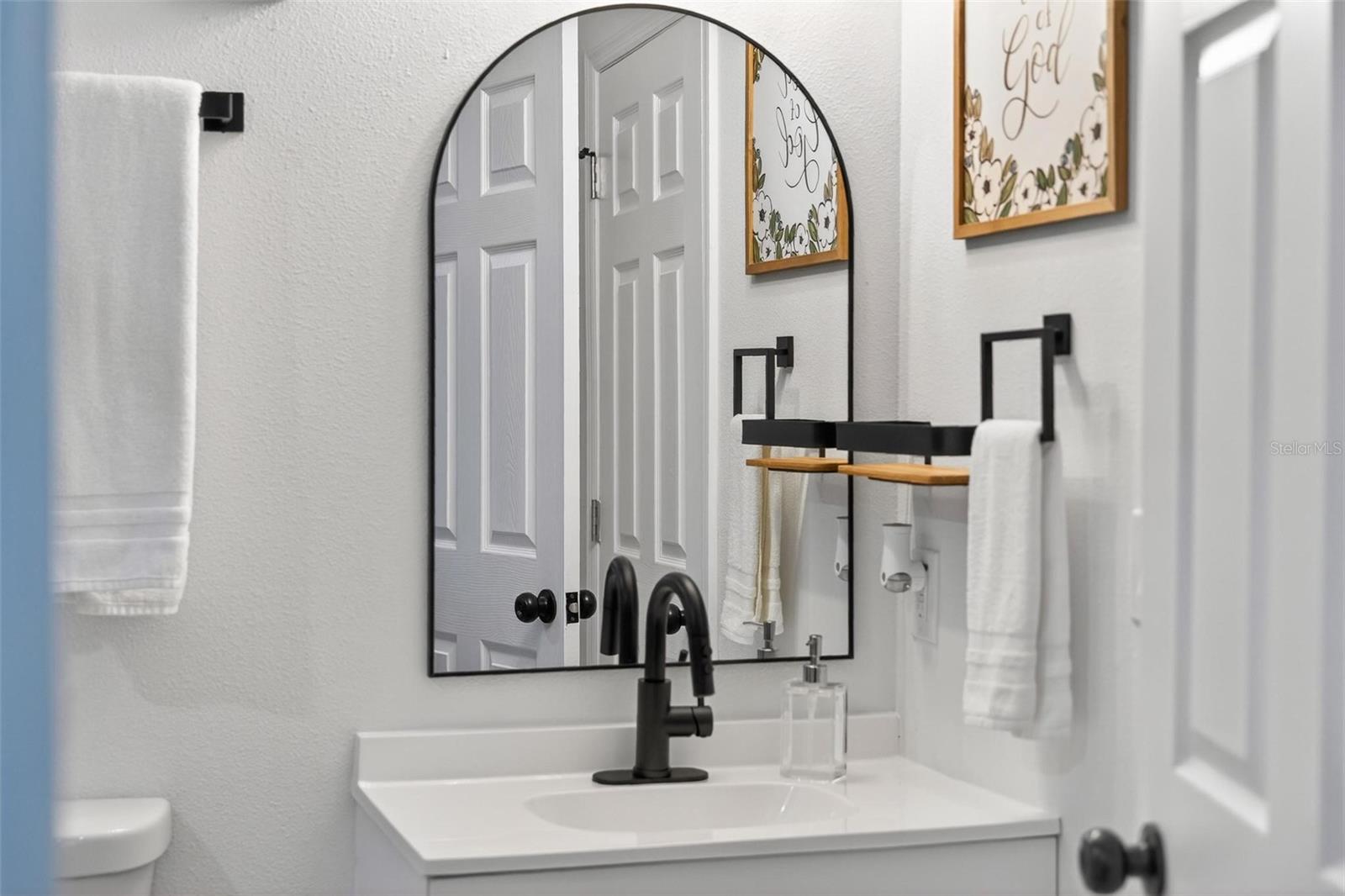 Image 55 of 77 For 1503 Granite State Court