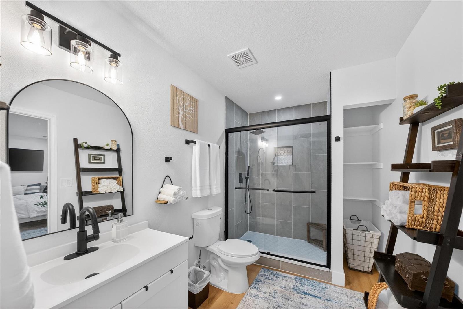 Image 6 of 77 For 1503 Granite State Court