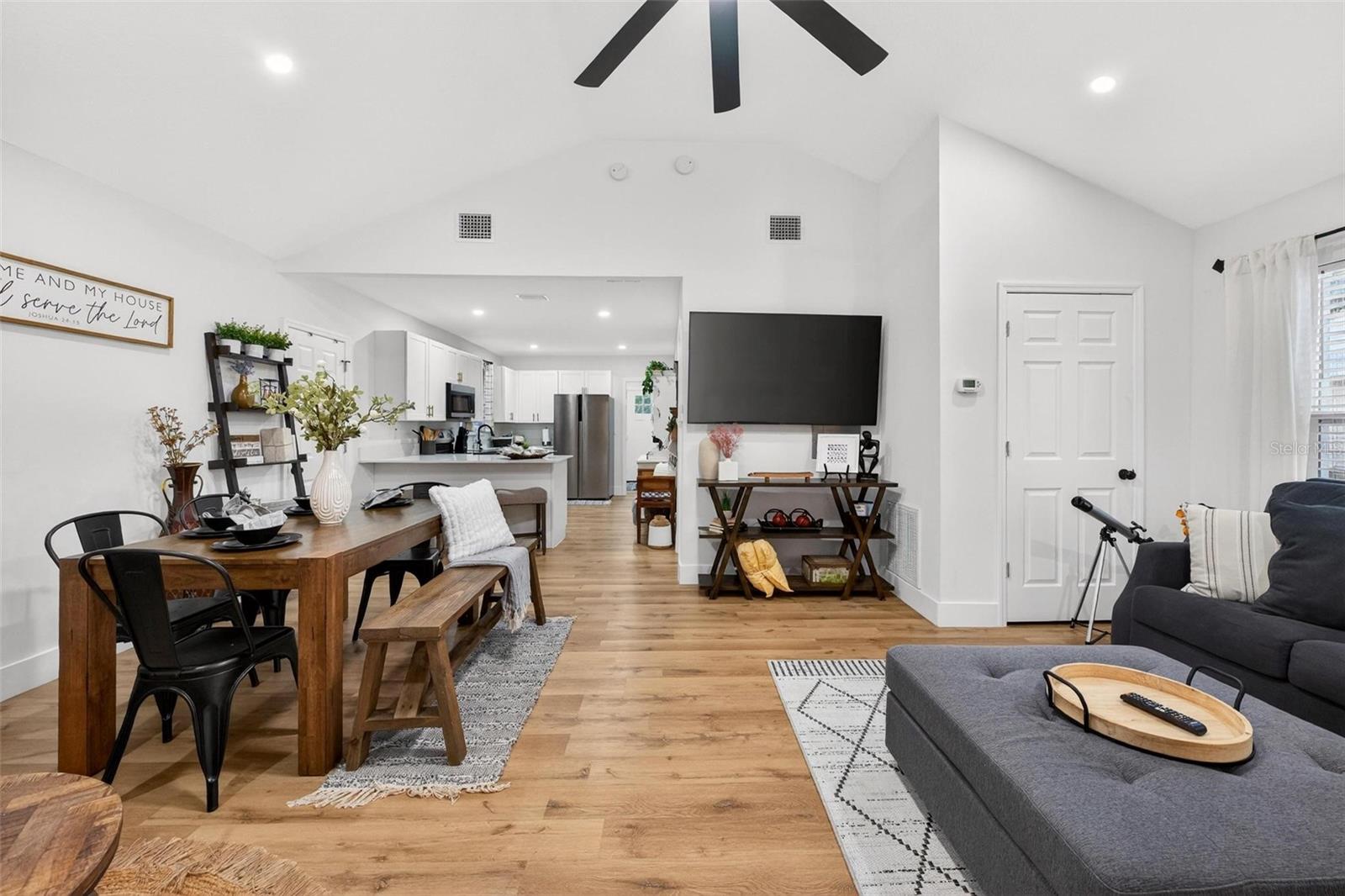 Image 9 of 77 For 1503 Granite State Court