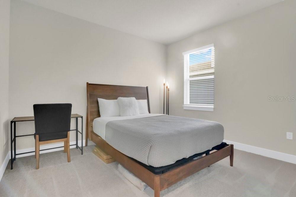 Image 22 of 35 For 4012 Meandering Bay Drive