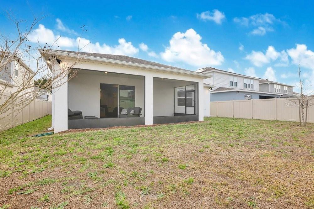 Image 28 of 35 For 4012 Meandering Bay Drive