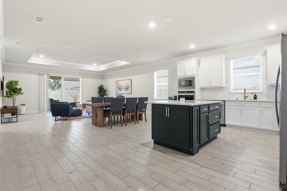 Image 5 of 35 For 4012 Meandering Bay Drive