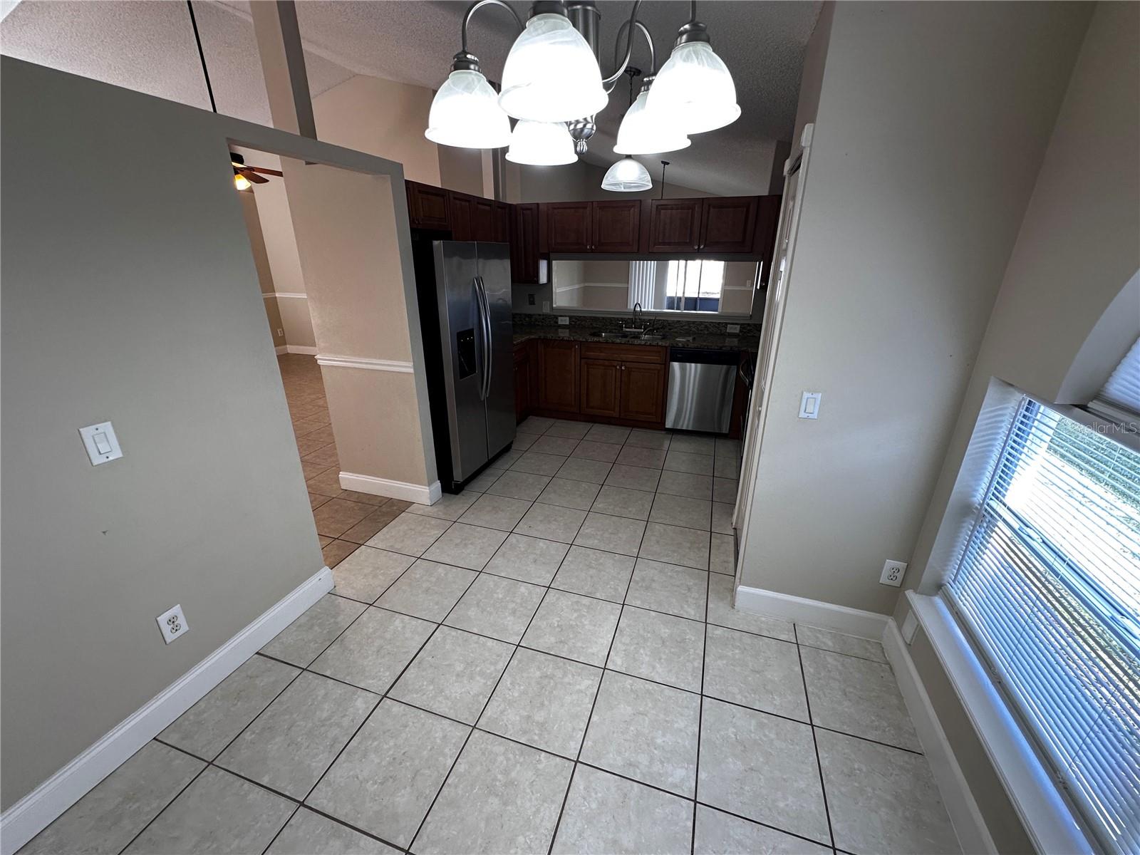 Image 11 of 35 For 2843 Crofton Way