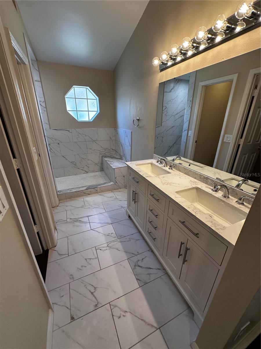 Image 18 of 35 For 2843 Crofton Way