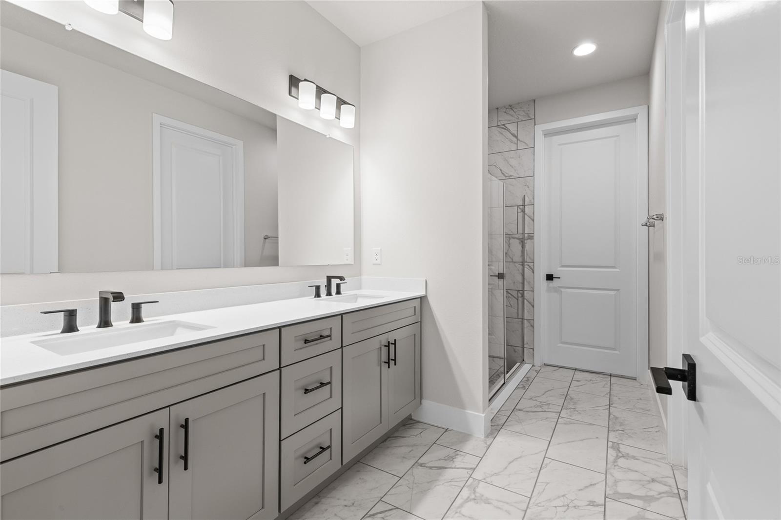 Image 25 of 40 For 157 Plantation Road