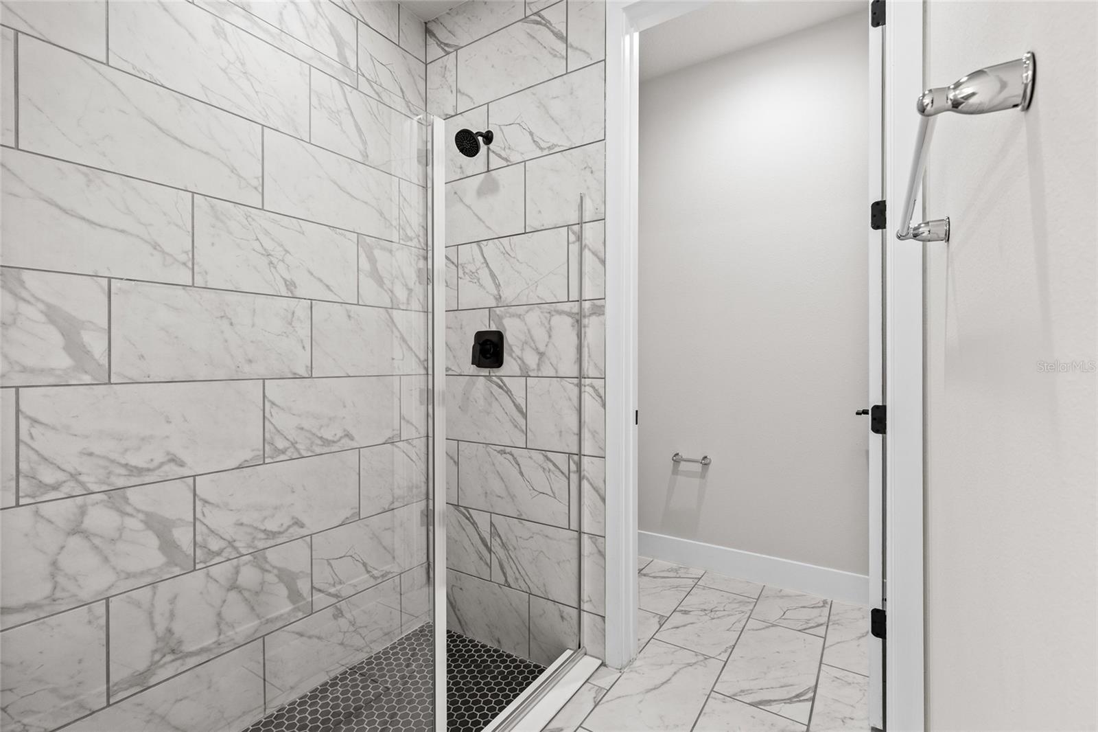 Image 26 of 40 For 157 Plantation Road