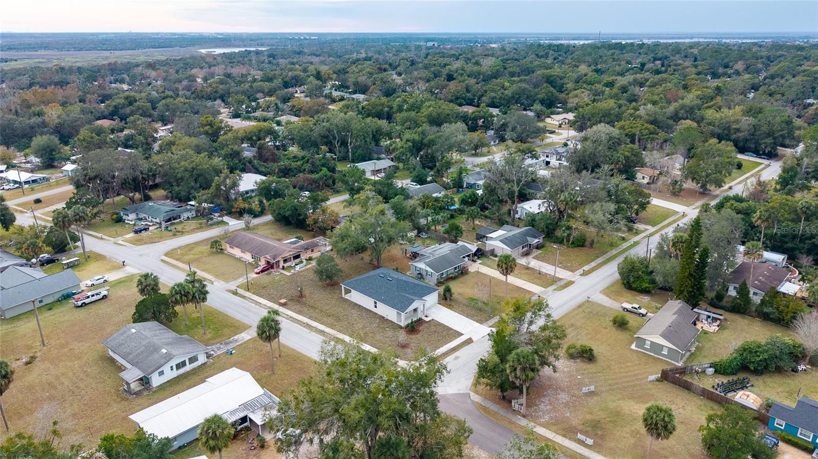 Image 36 of 40 For 157 Plantation Road