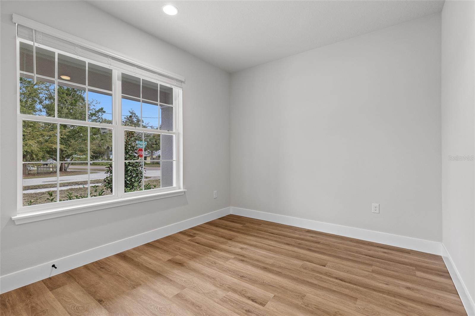 Image 8 of 40 For 157 Plantation Road