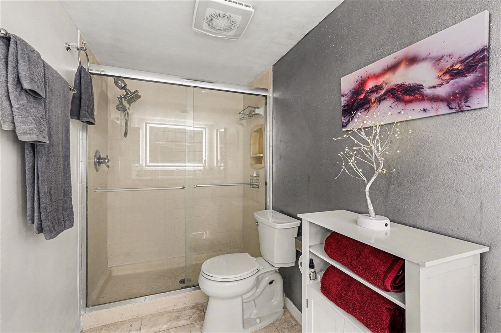 Image 24 of 30 For 830 Atlantic Avenue B903