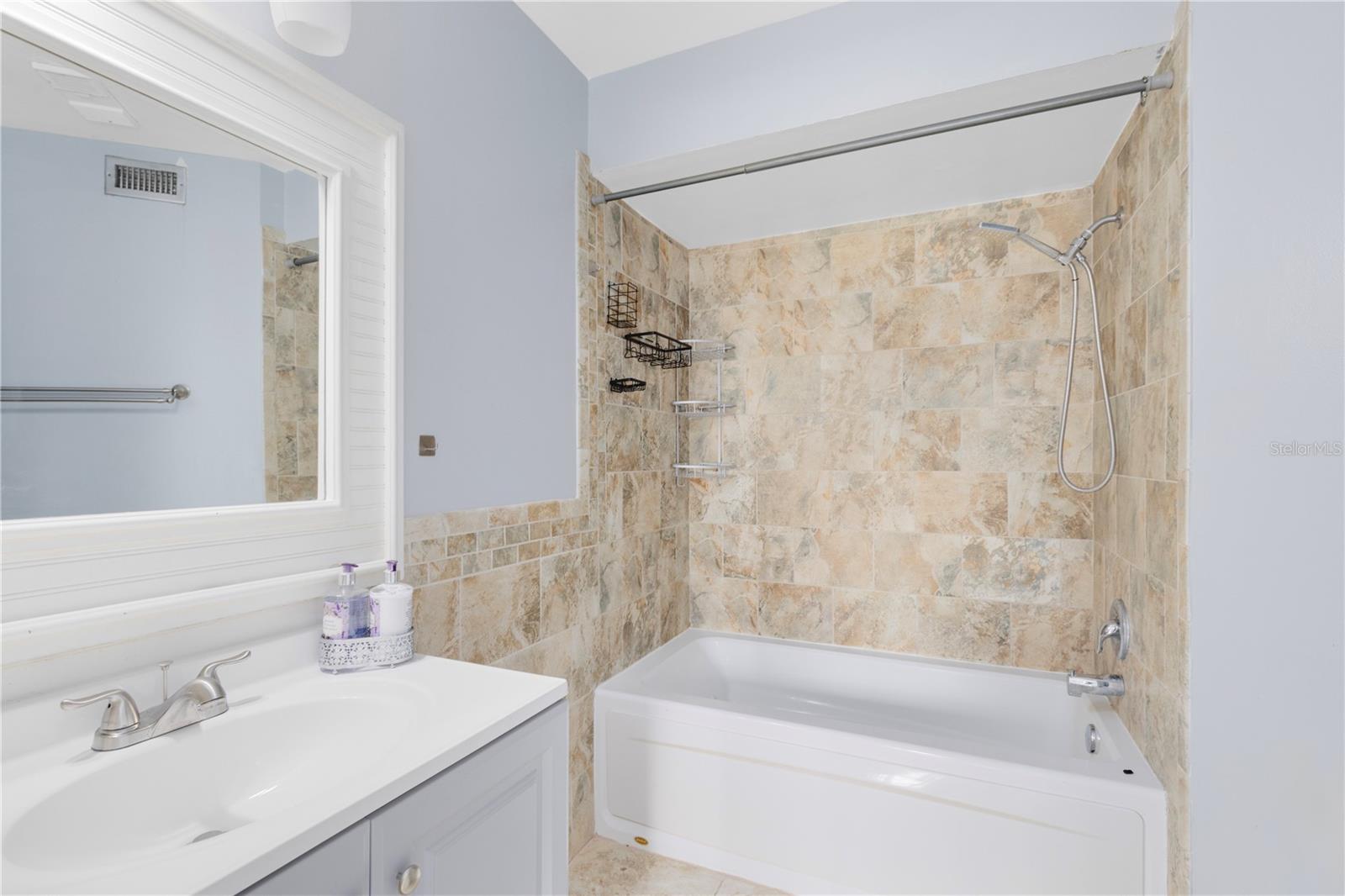 Image 14 of 27 For 3835 Atrium Drive 3