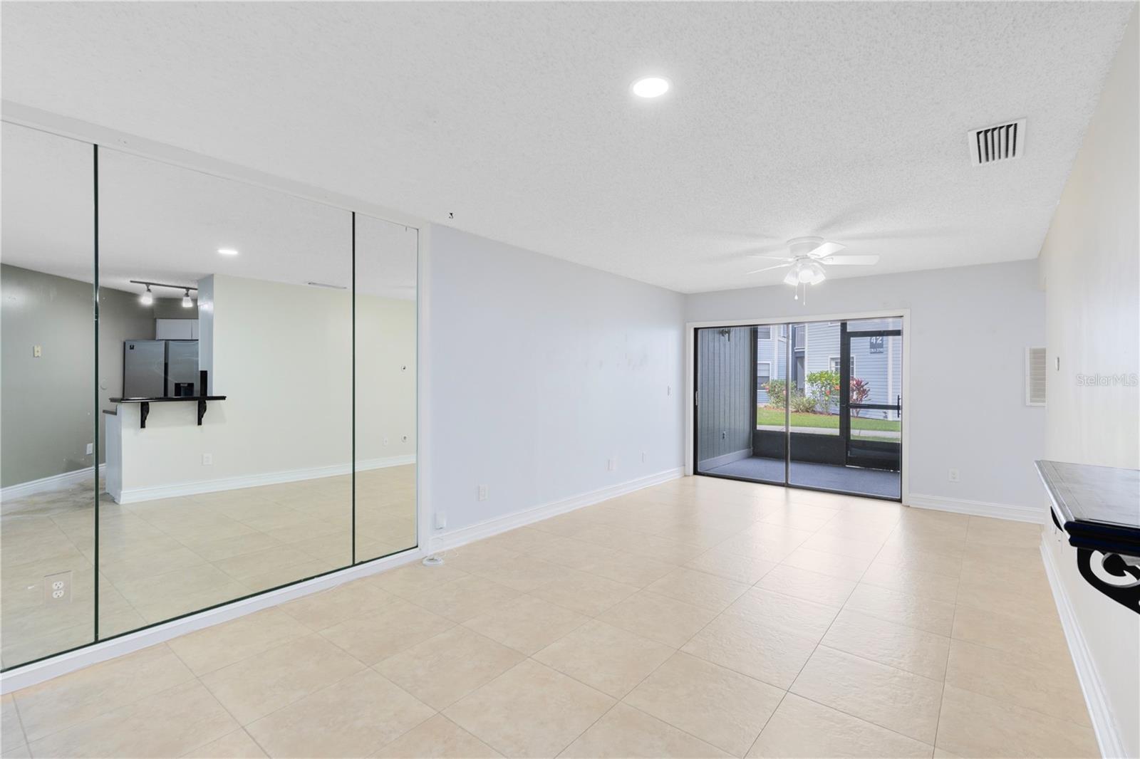 Image 7 of 27 For 3835 Atrium Drive 3