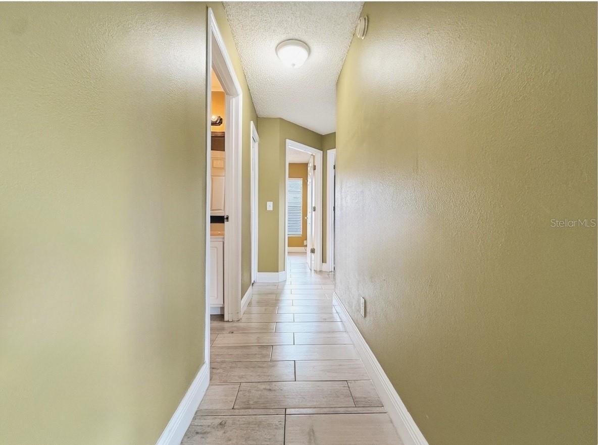 Image 32 of 58 For 12714 Maribou Circle