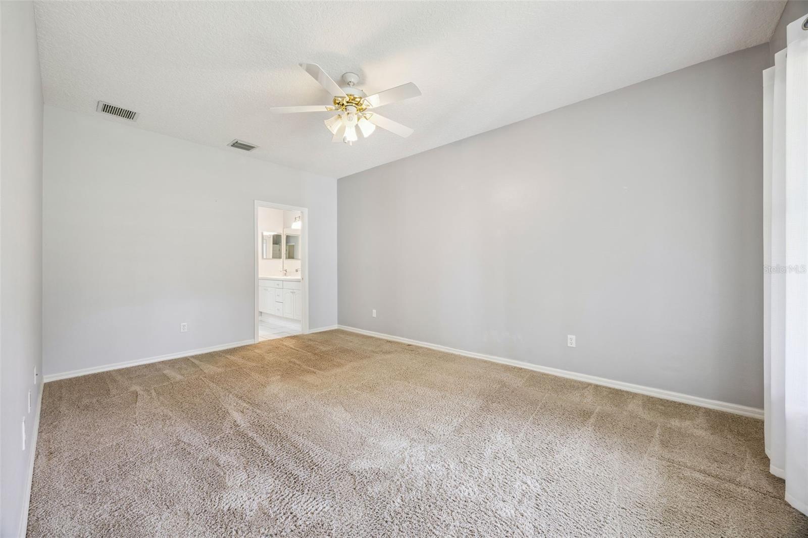 Image 10 of 30 For 4365 Player Circle