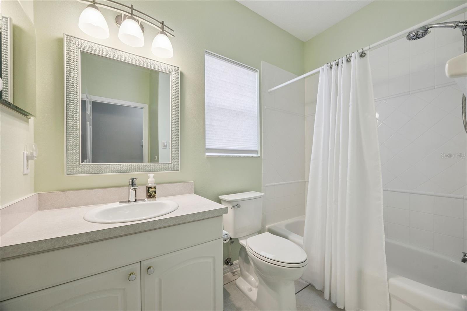 Image 17 of 30 For 4365 Player Circle