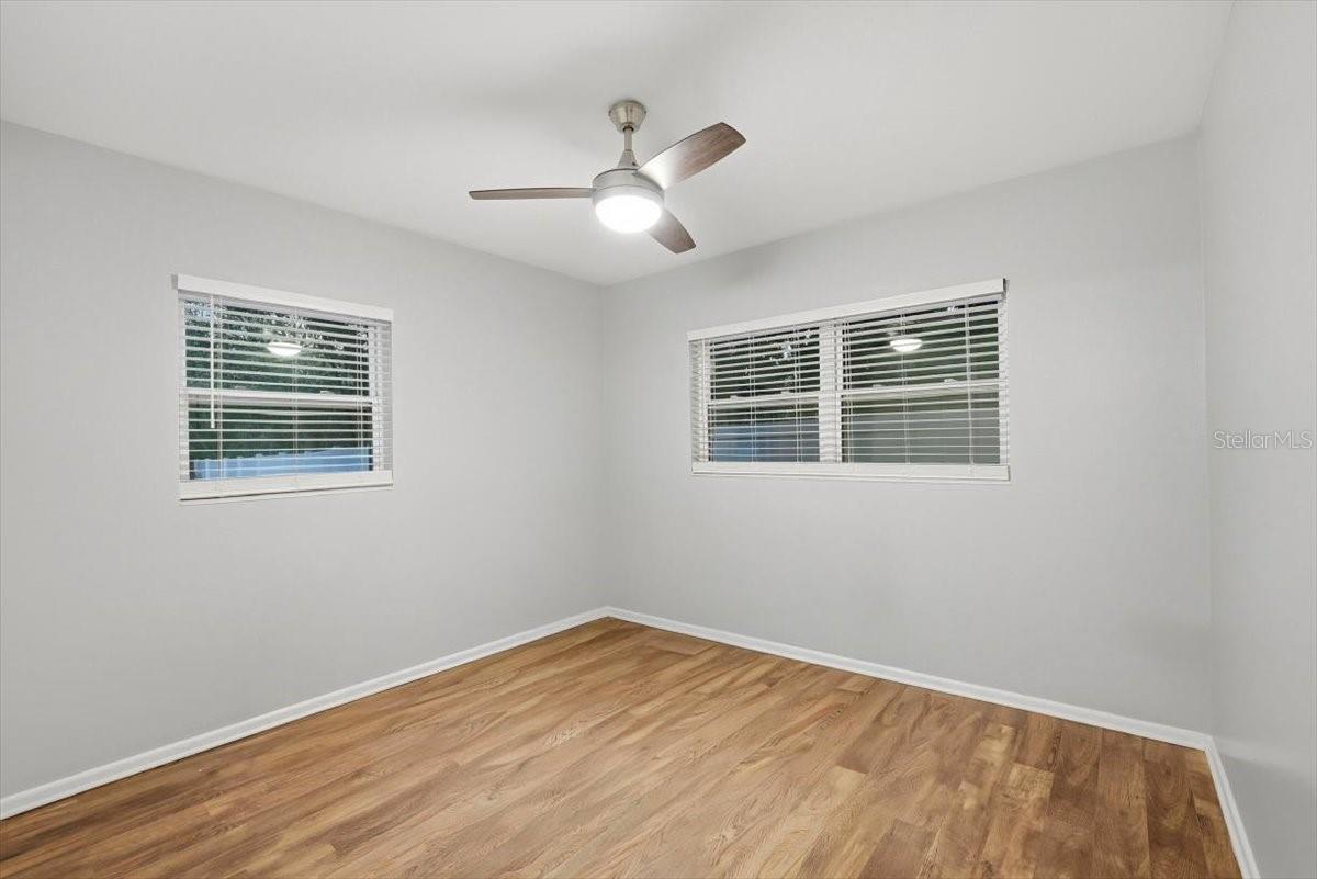 Image 7 of 14 For 1826 Pineview Circle