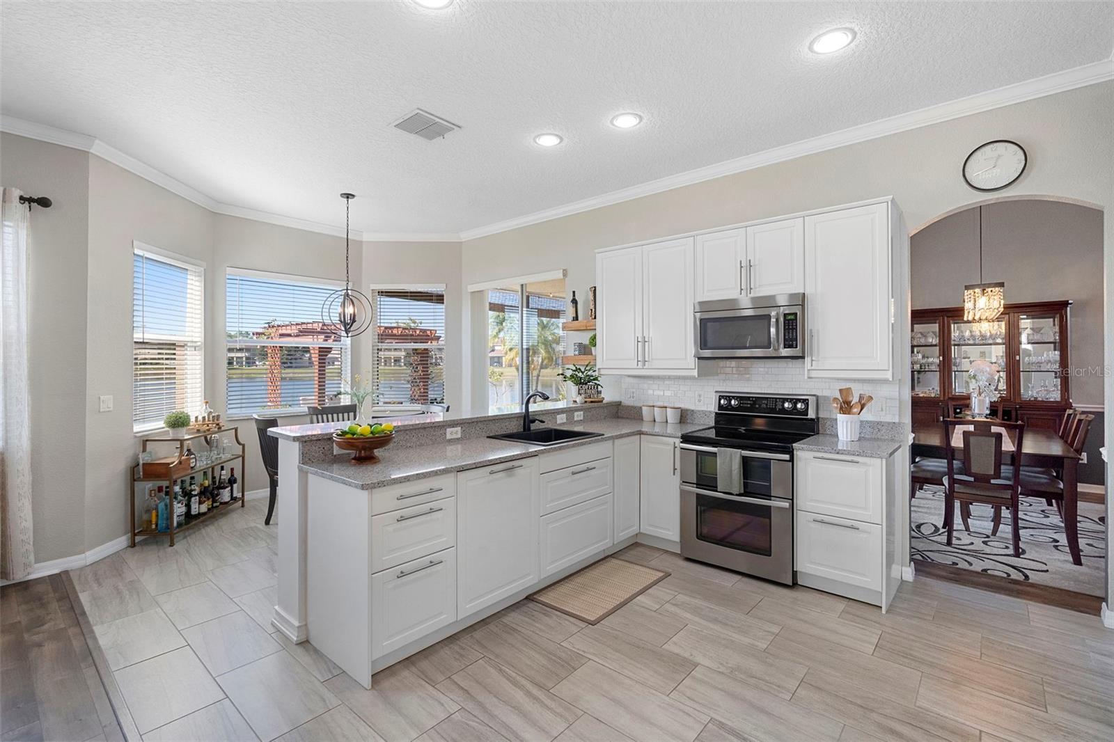 Image 19 of 59 For 5225 Walnut Ridge Drive