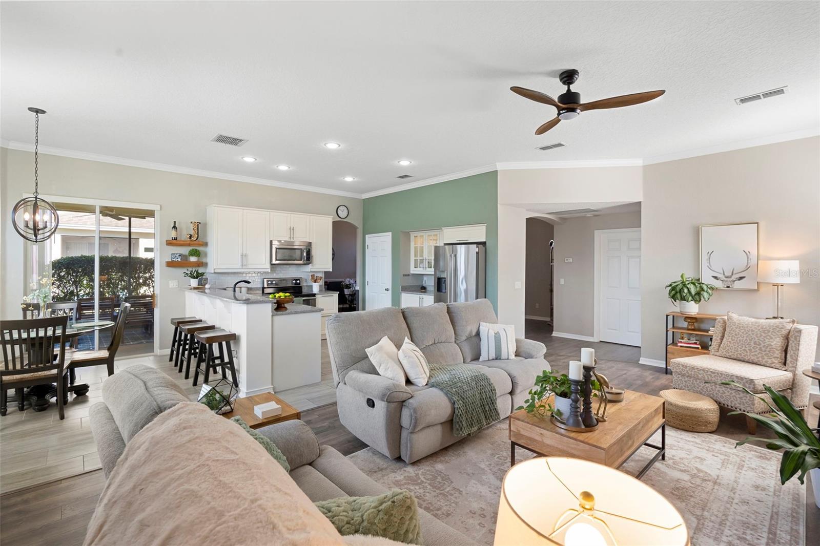 Image 27 of 59 For 5225 Walnut Ridge Drive