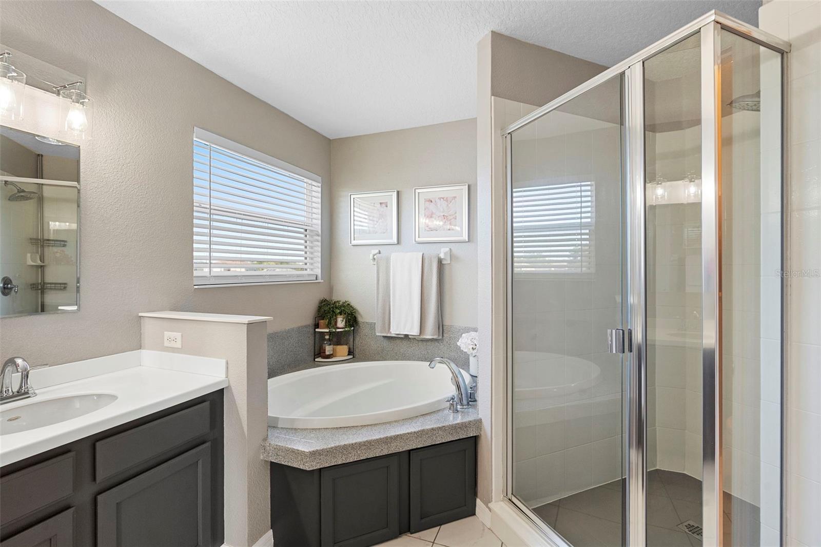 Image 36 of 59 For 5225 Walnut Ridge Drive