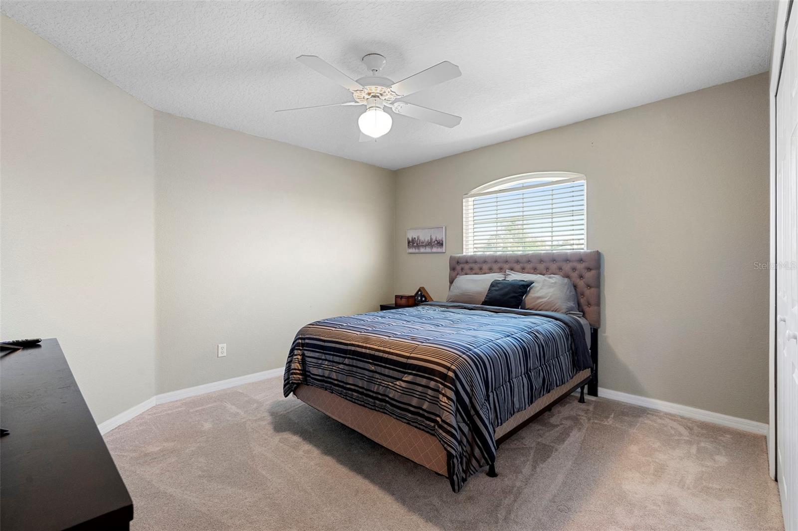 Image 40 of 59 For 5225 Walnut Ridge Drive