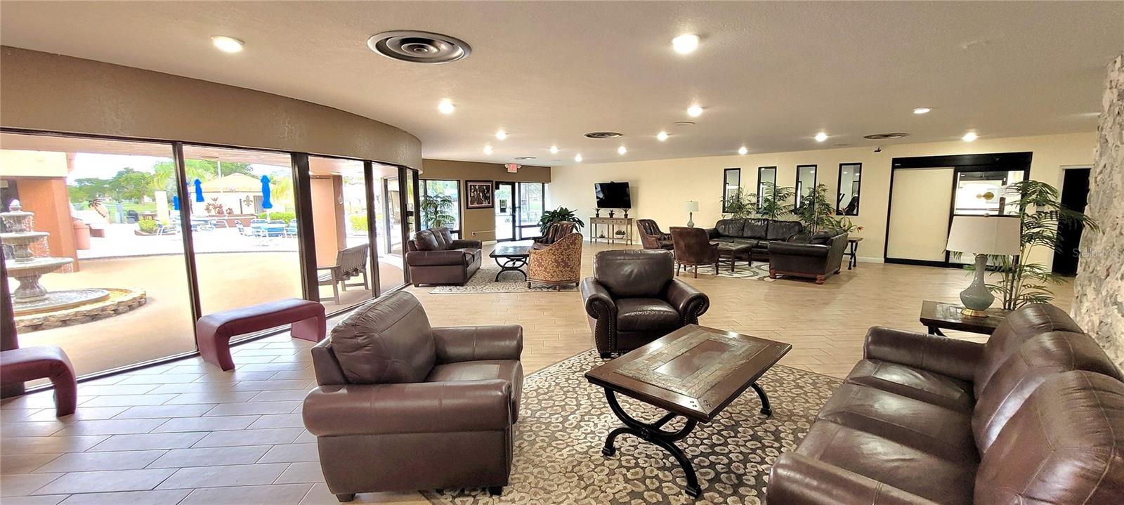 Image 19 of 33 For 9861 Sunrise Lakes Blvd Sunrise Lakes Boulevard 310