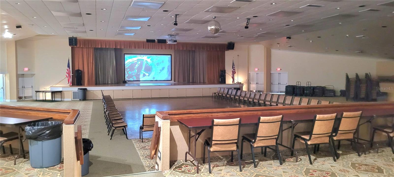 Image 22 of 33 For 9861 Sunrise Lakes Blvd Sunrise Lakes Boulevard 310