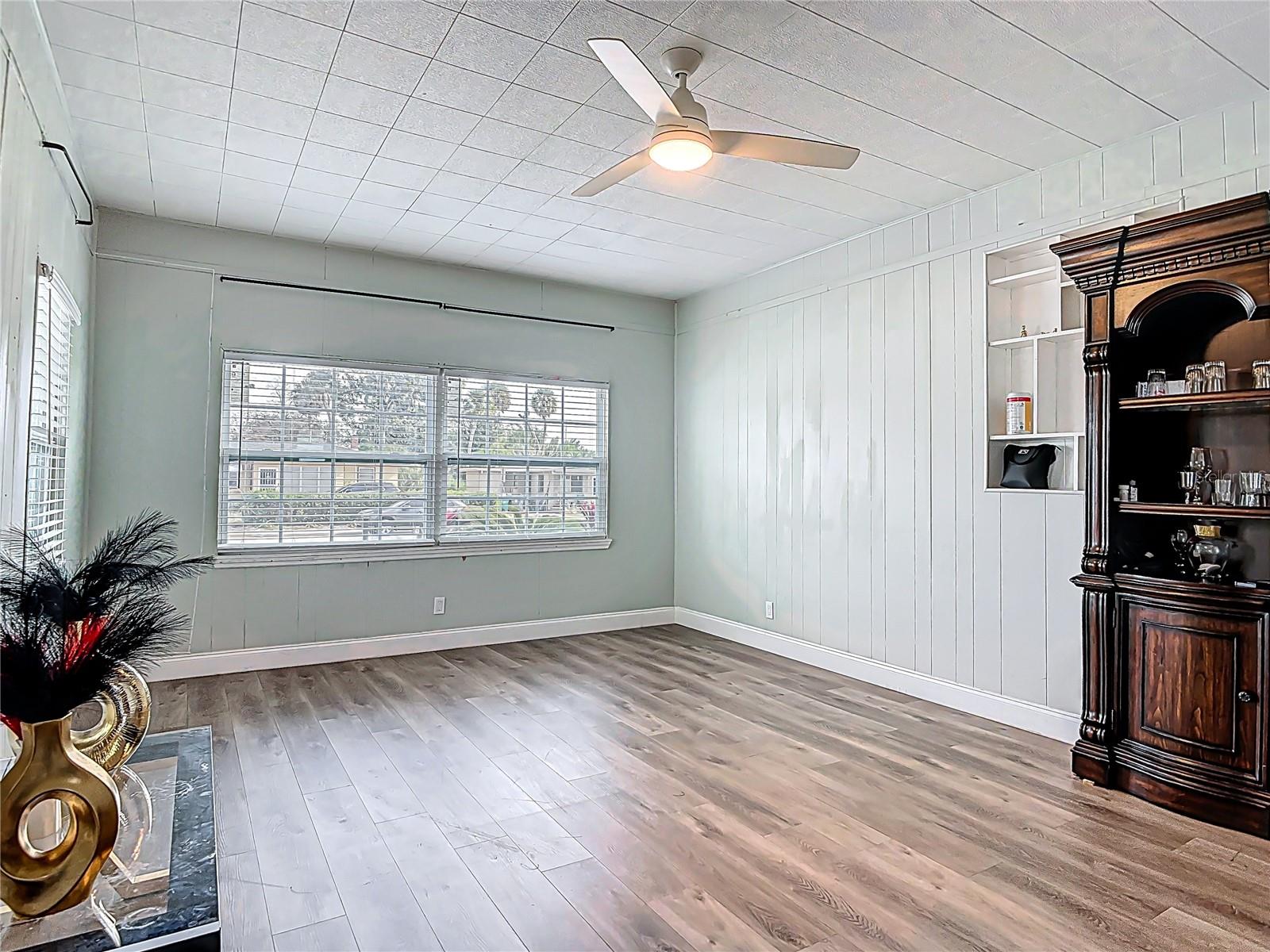 Image 15 of 22 For 748 White Street