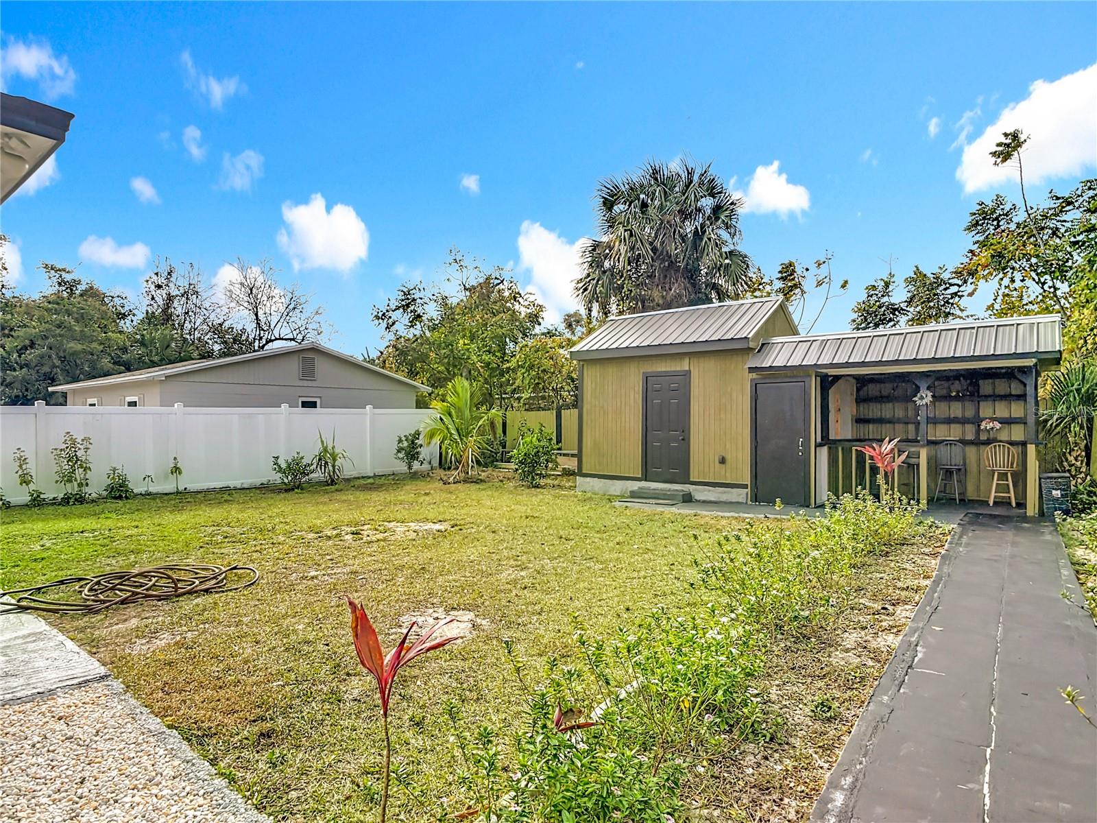 Image 20 of 22 For 748 White Street