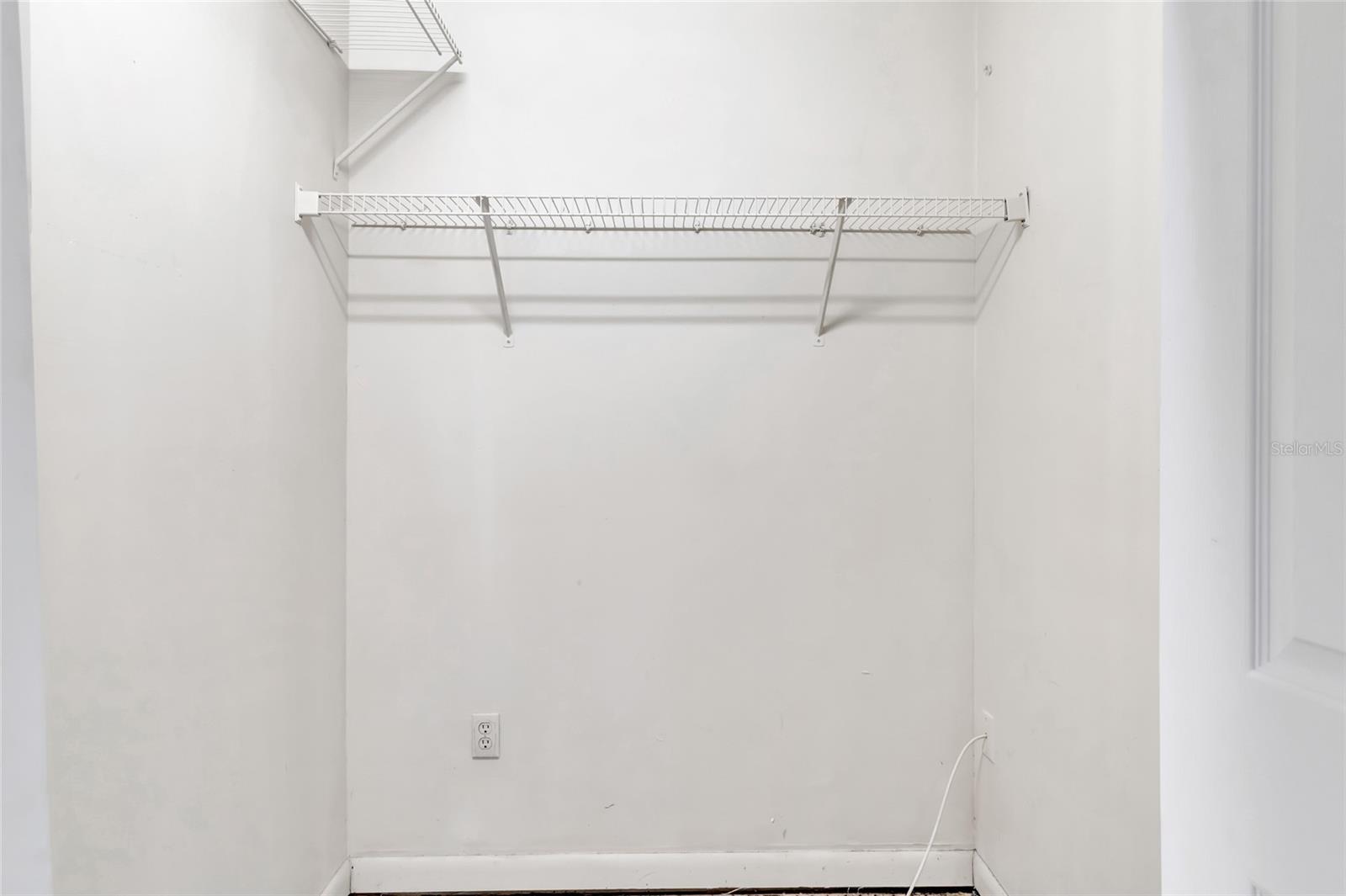 Image 23 of 38 For 1021 Hollywood Avenue