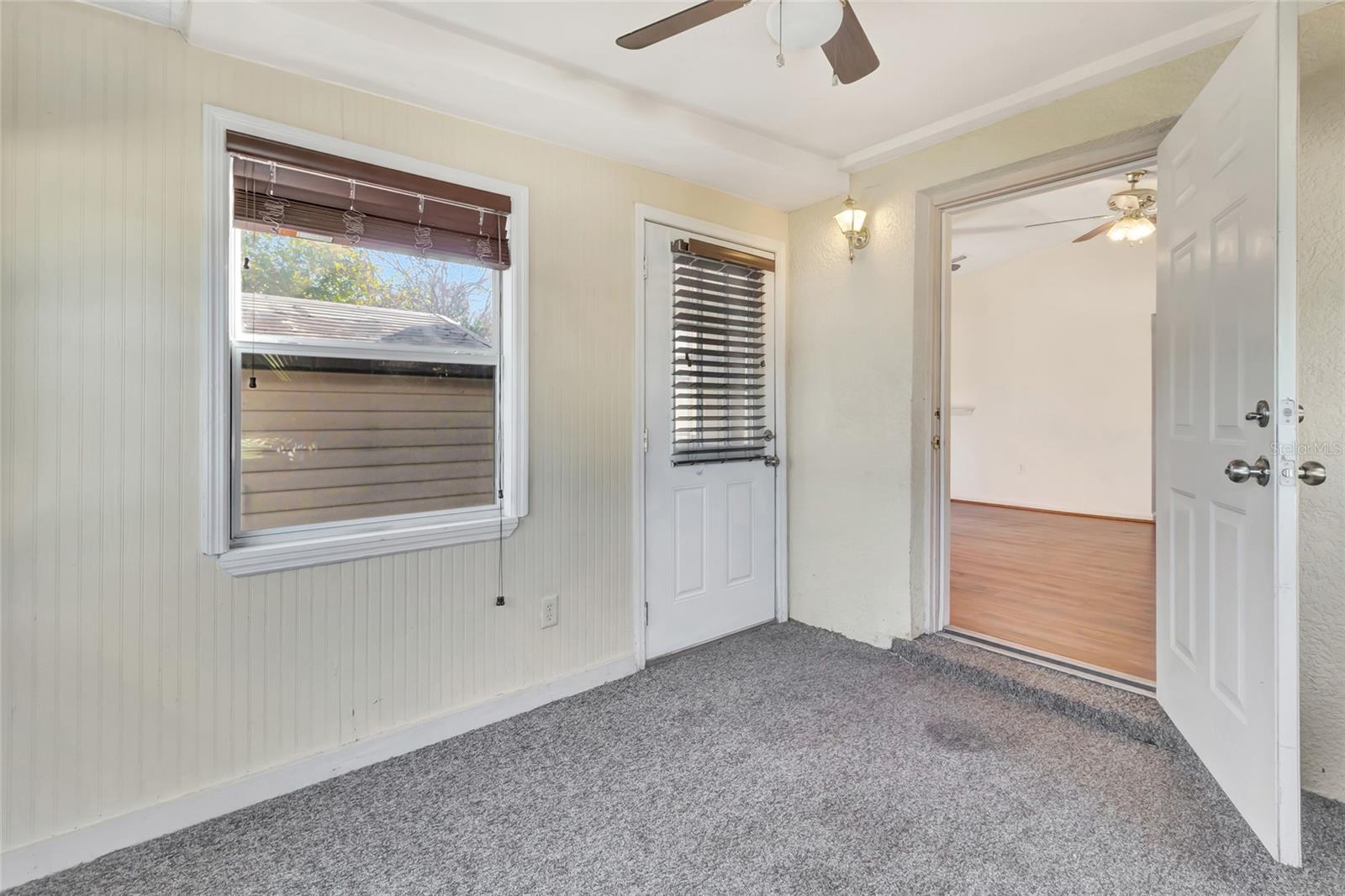 Image 32 of 38 For 1021 Hollywood Avenue