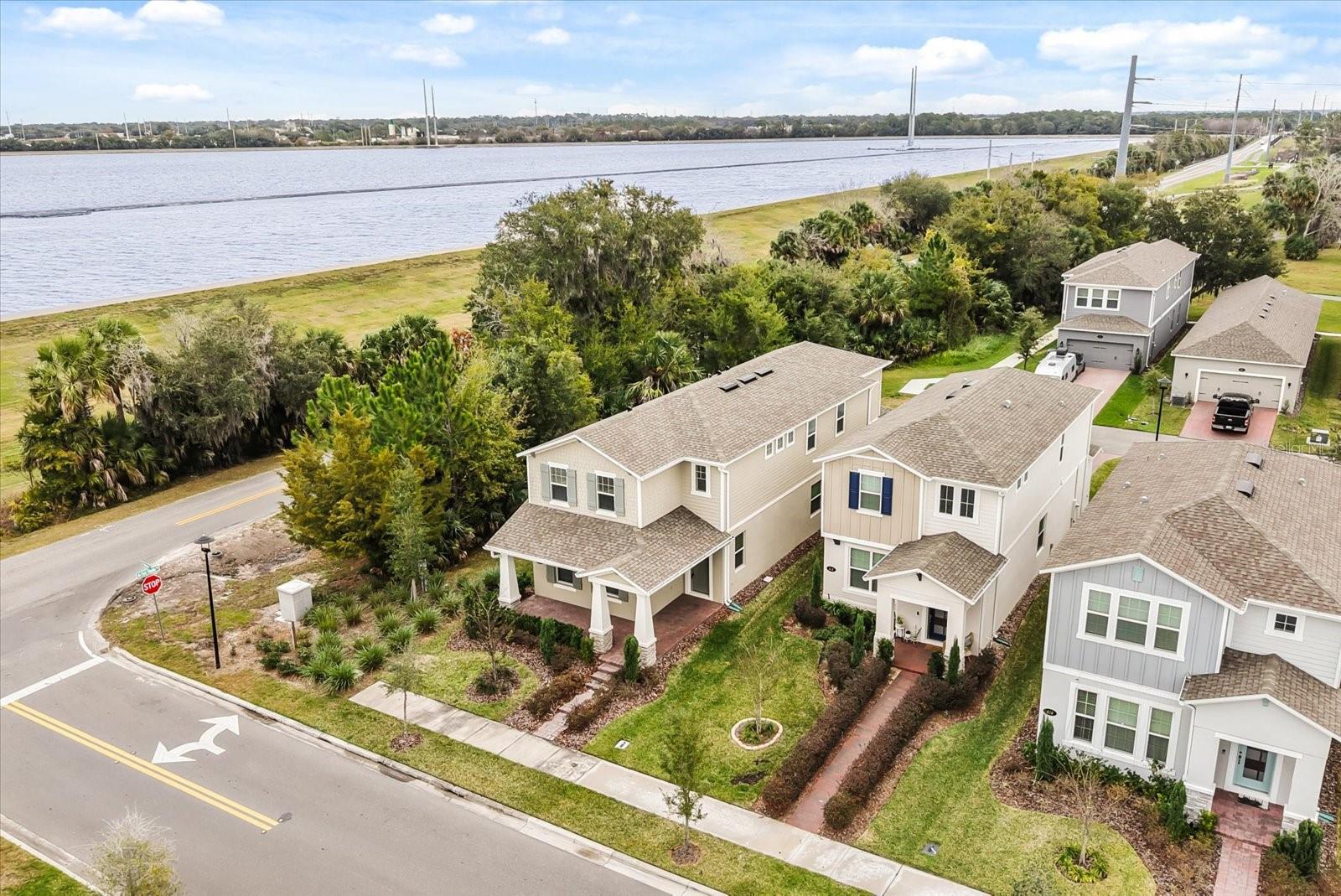 Image 36 of 38 For 601 Becklow Street