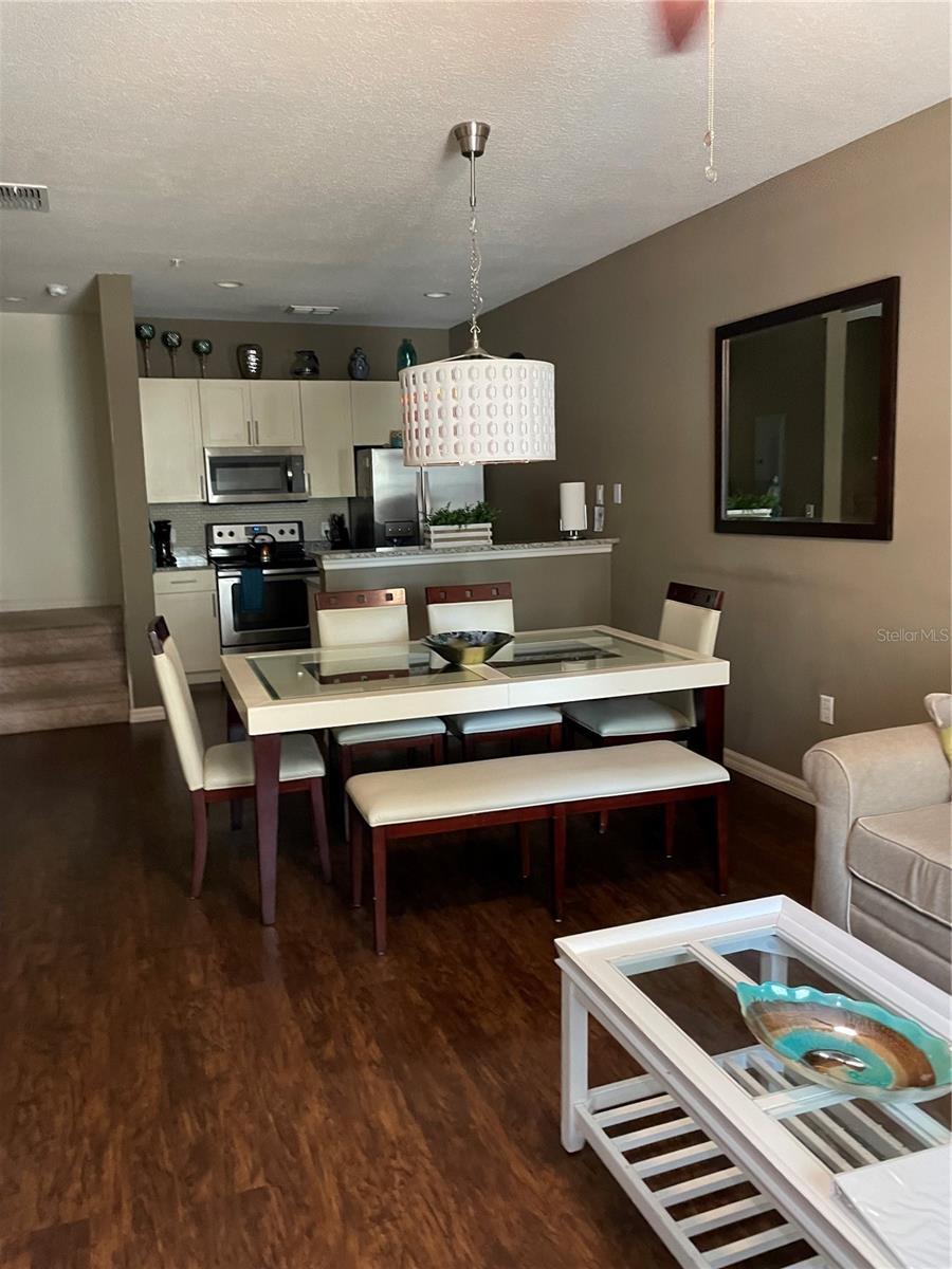 Image 2 of 17 For 9004 Shine Drive 9004