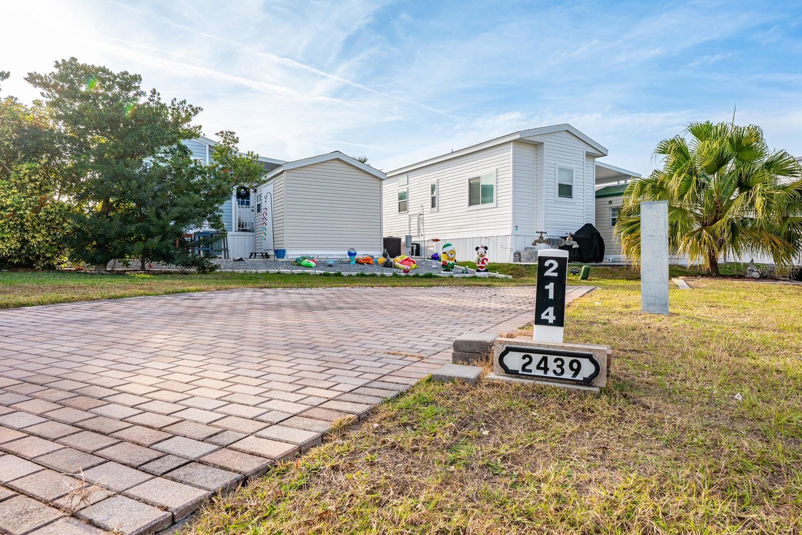 Image 8 of 19 For 2439 Palm Street 214