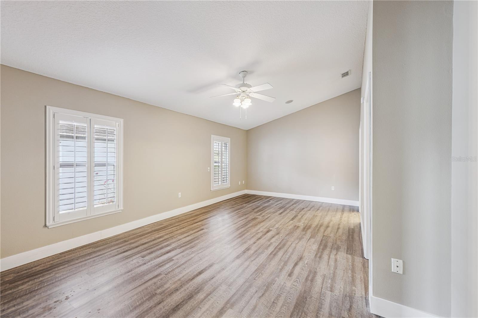 Image 14 of 33 For 1300 Winged Foot Drive